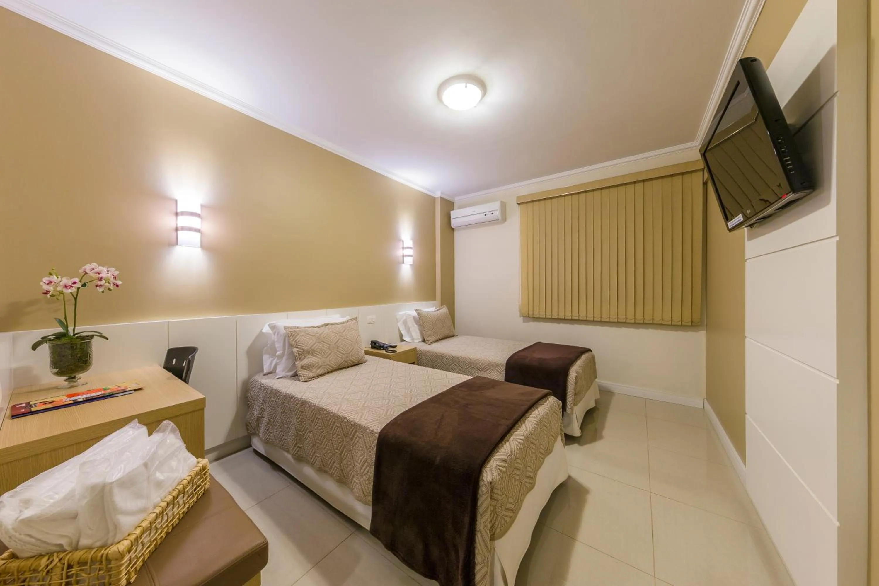 Bed in Hotel Thomasi Express - Londrina