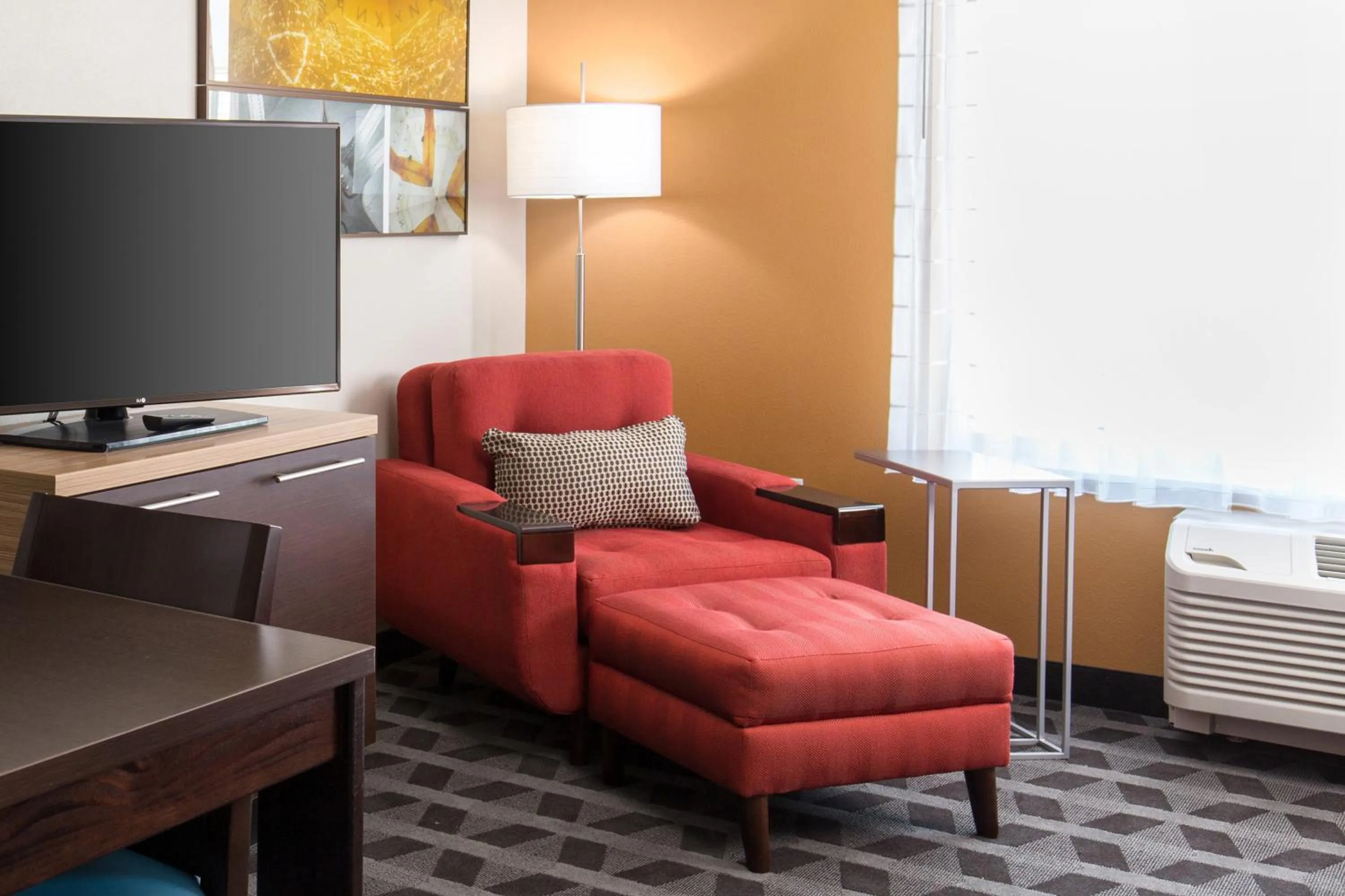 Seating area in Towneplace Suites By Marriott Austin North/Lakeline