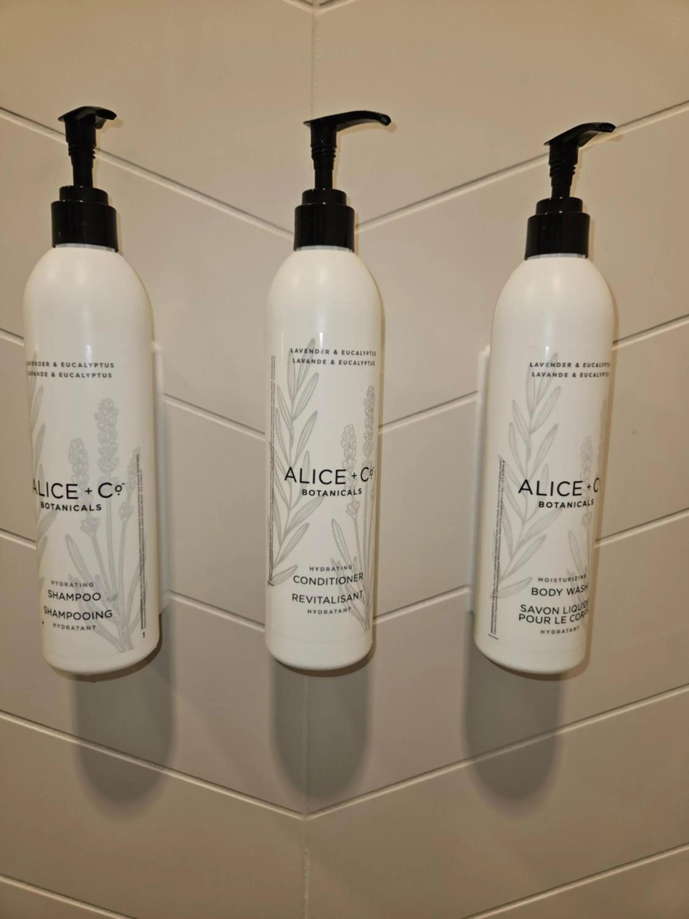 Bathroom in Fairfield Inn & Suites By Marriott Duluth Waterfront