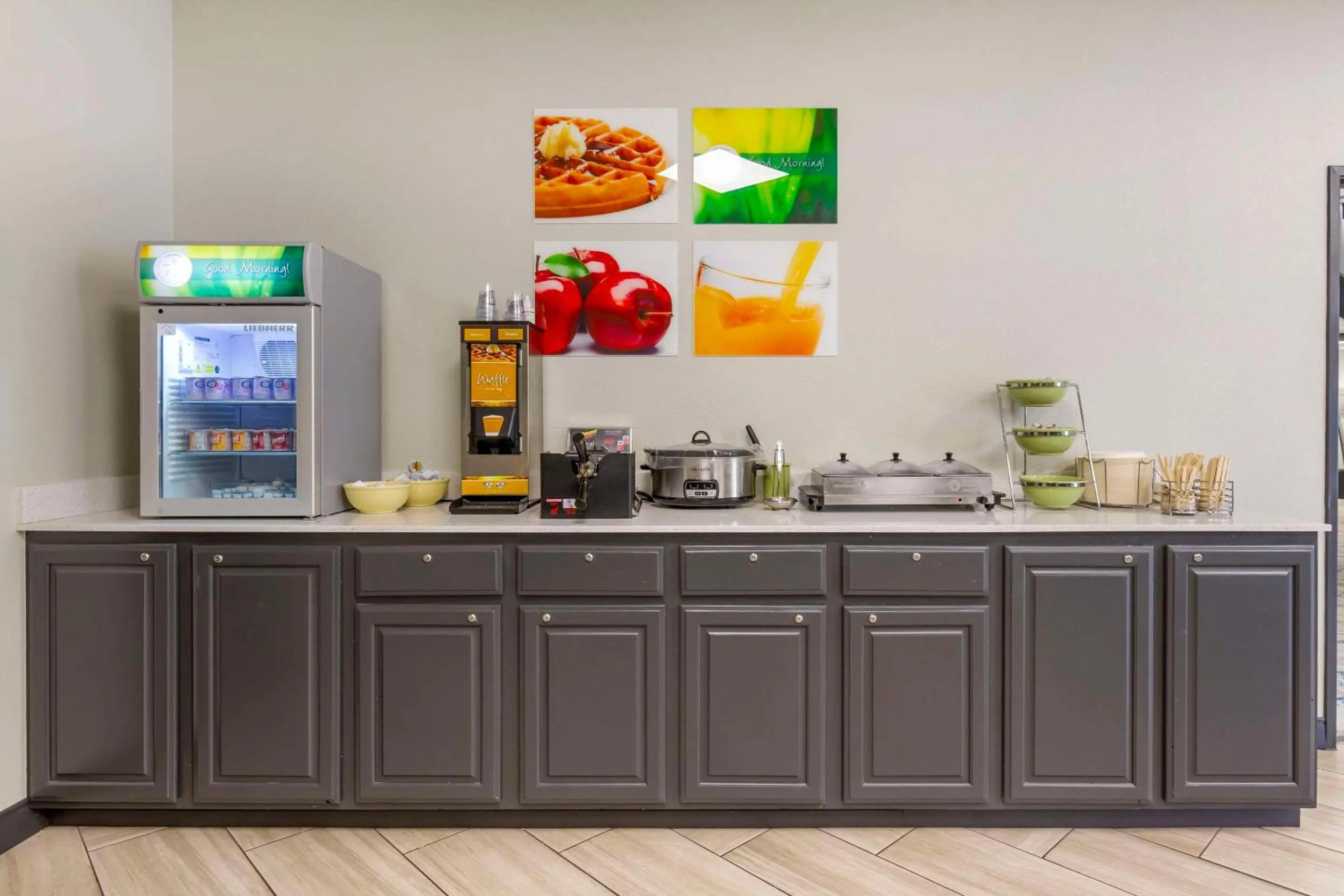 Breakfast in Quality Inn Hamilton Bitterroot Valley