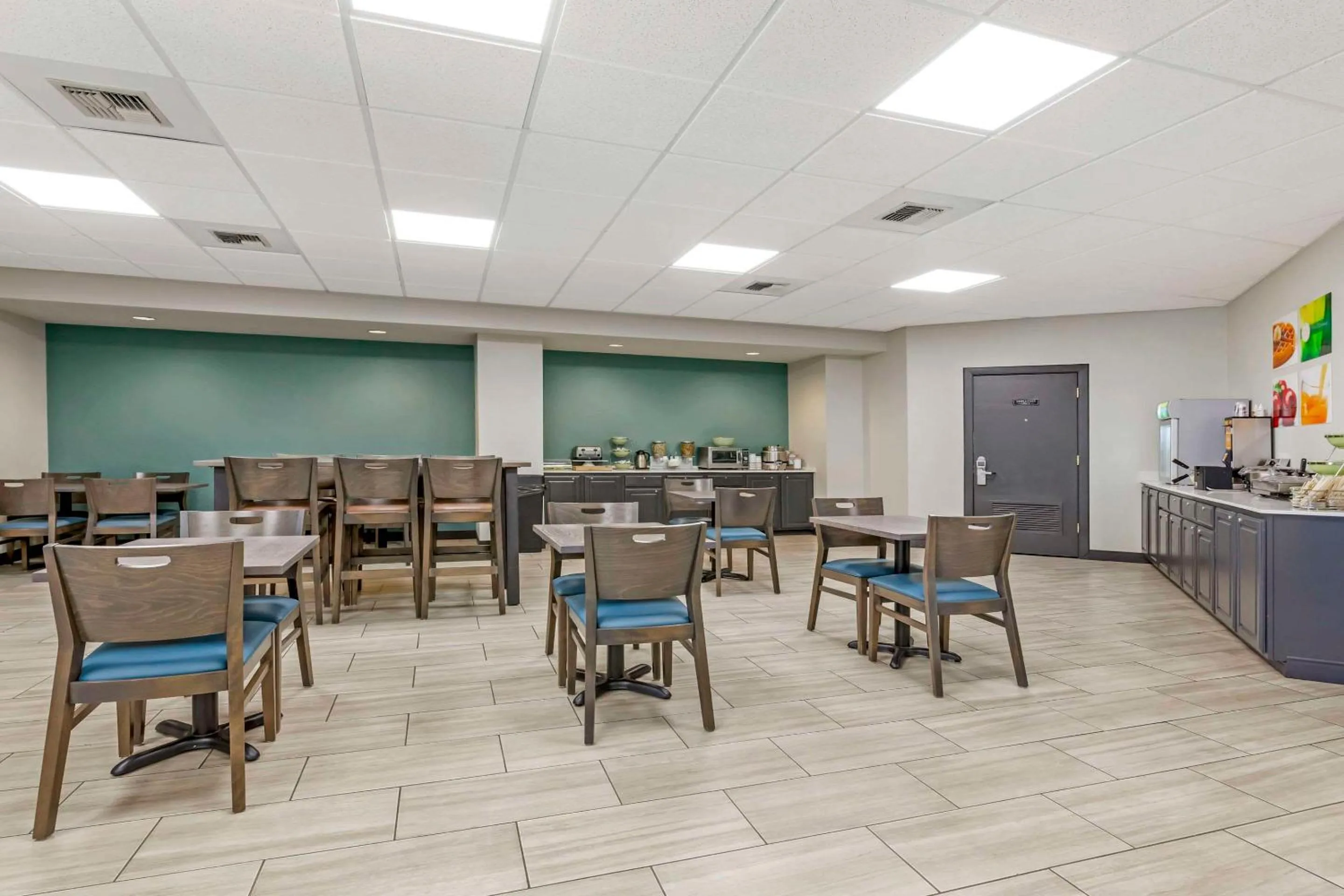 Breakfast in Quality Inn Hamilton Bitterroot Valley