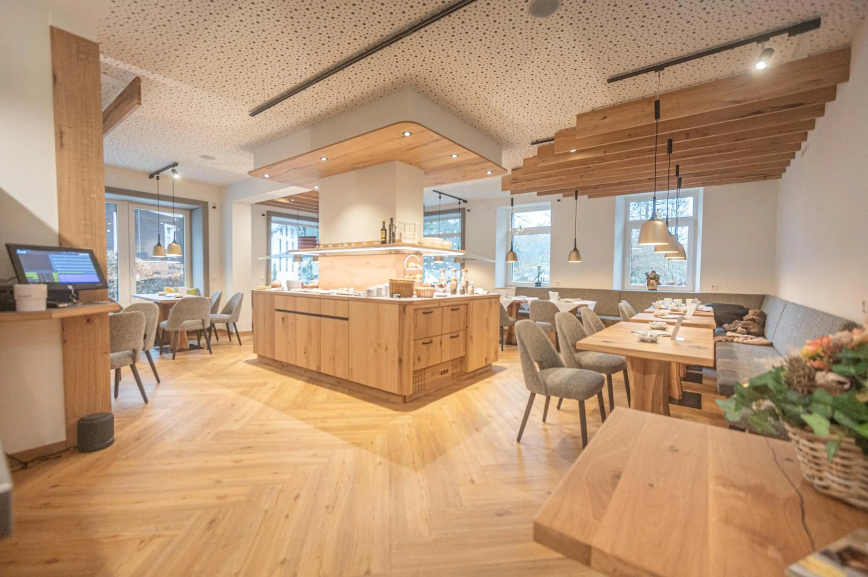 Restaurant/places to eat in Hotel dasZimmermann