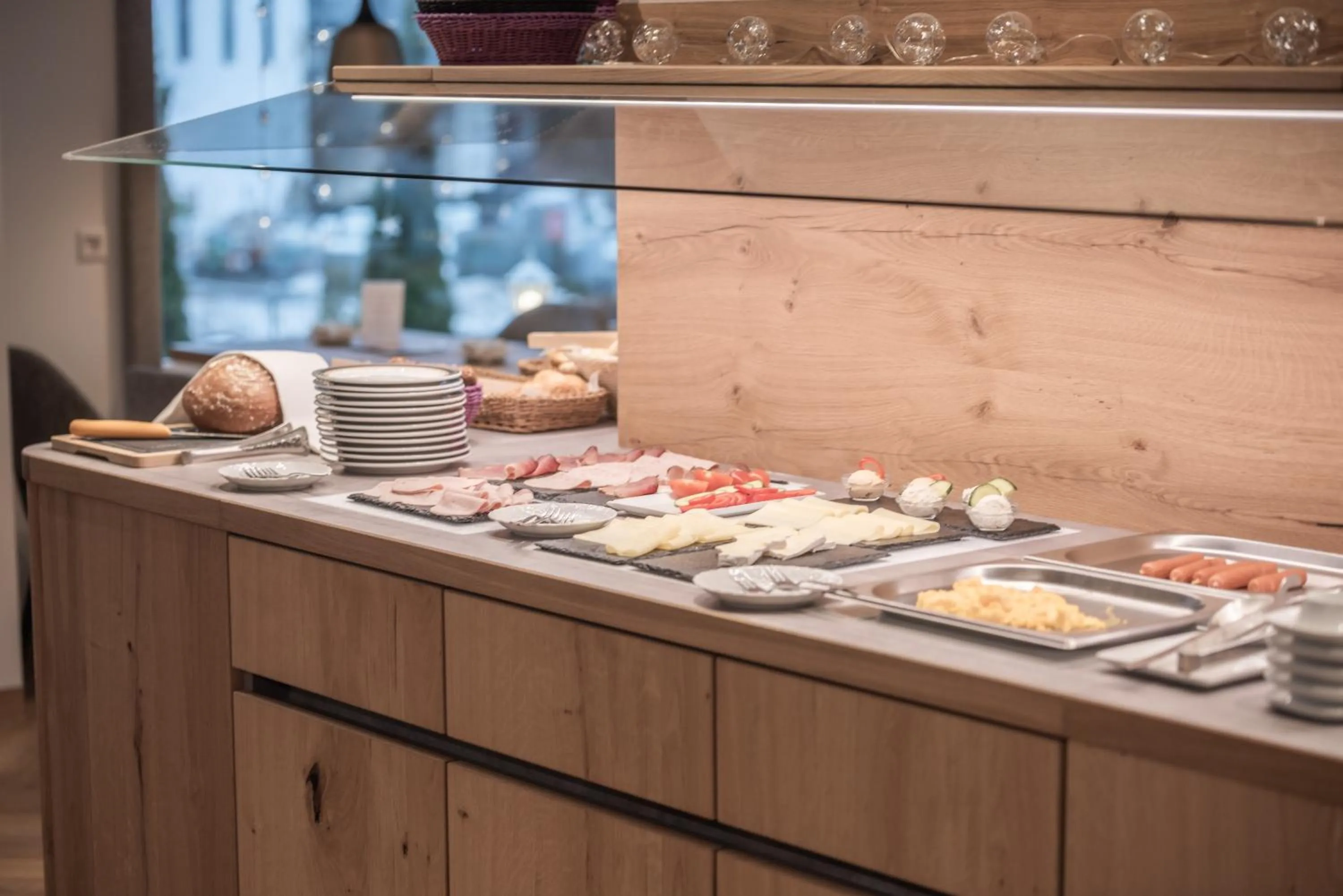 Buffet breakfast in Hotel dasZimmermann