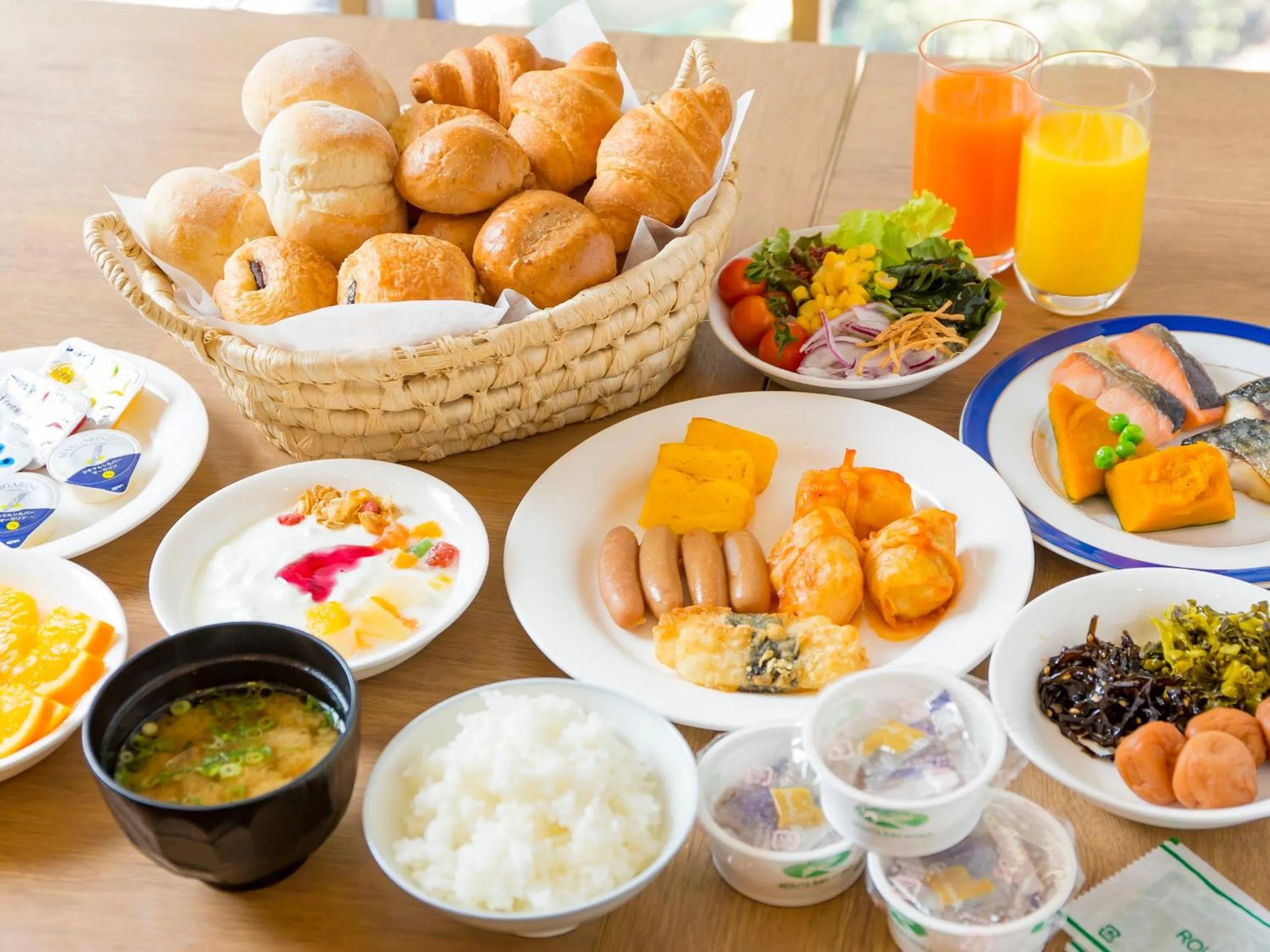 Buffet breakfast in Hotel Route-Inn Tokyo Ikebukuro