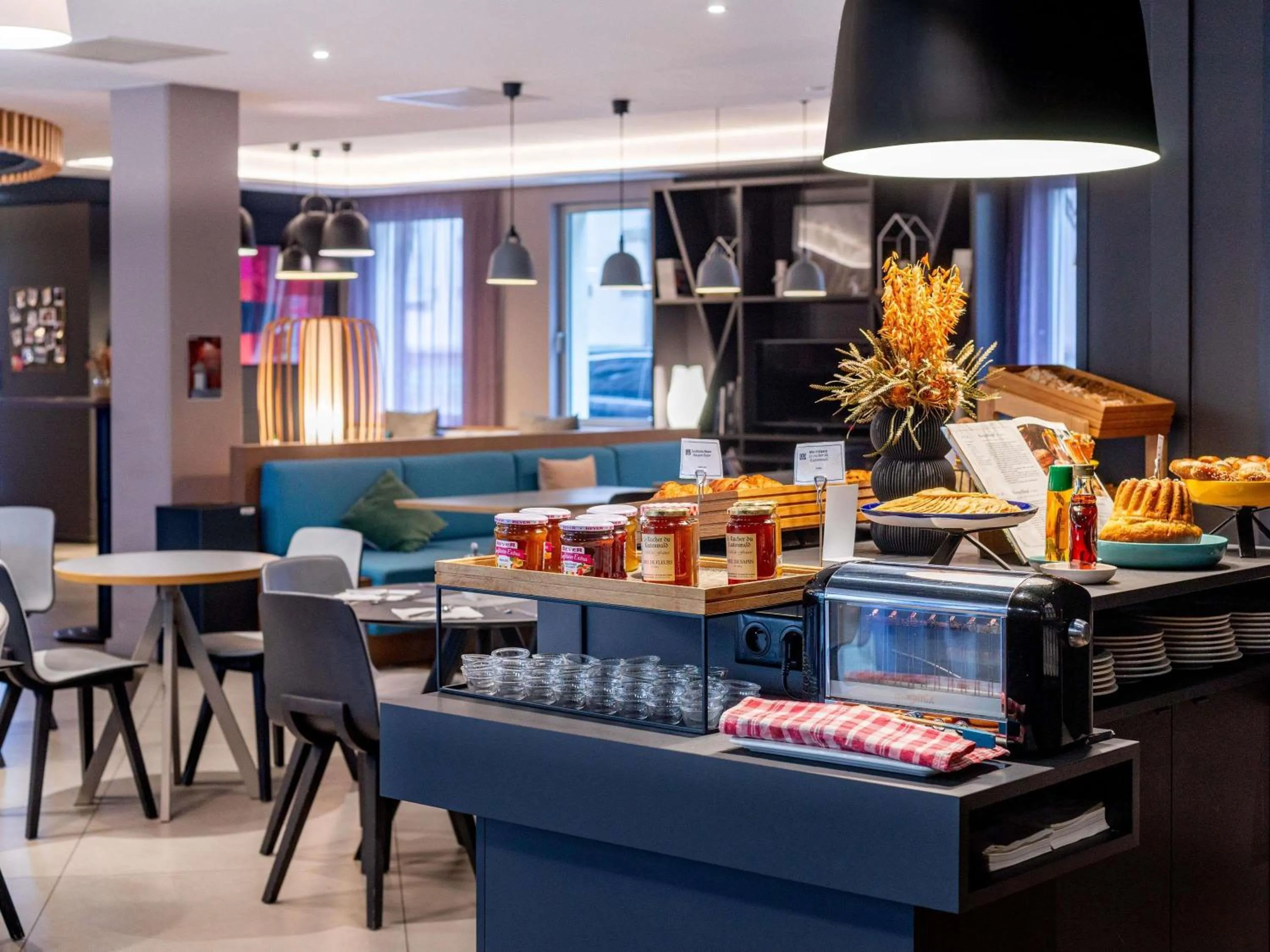 Breakfast in Novotel Suites Colmar Centre