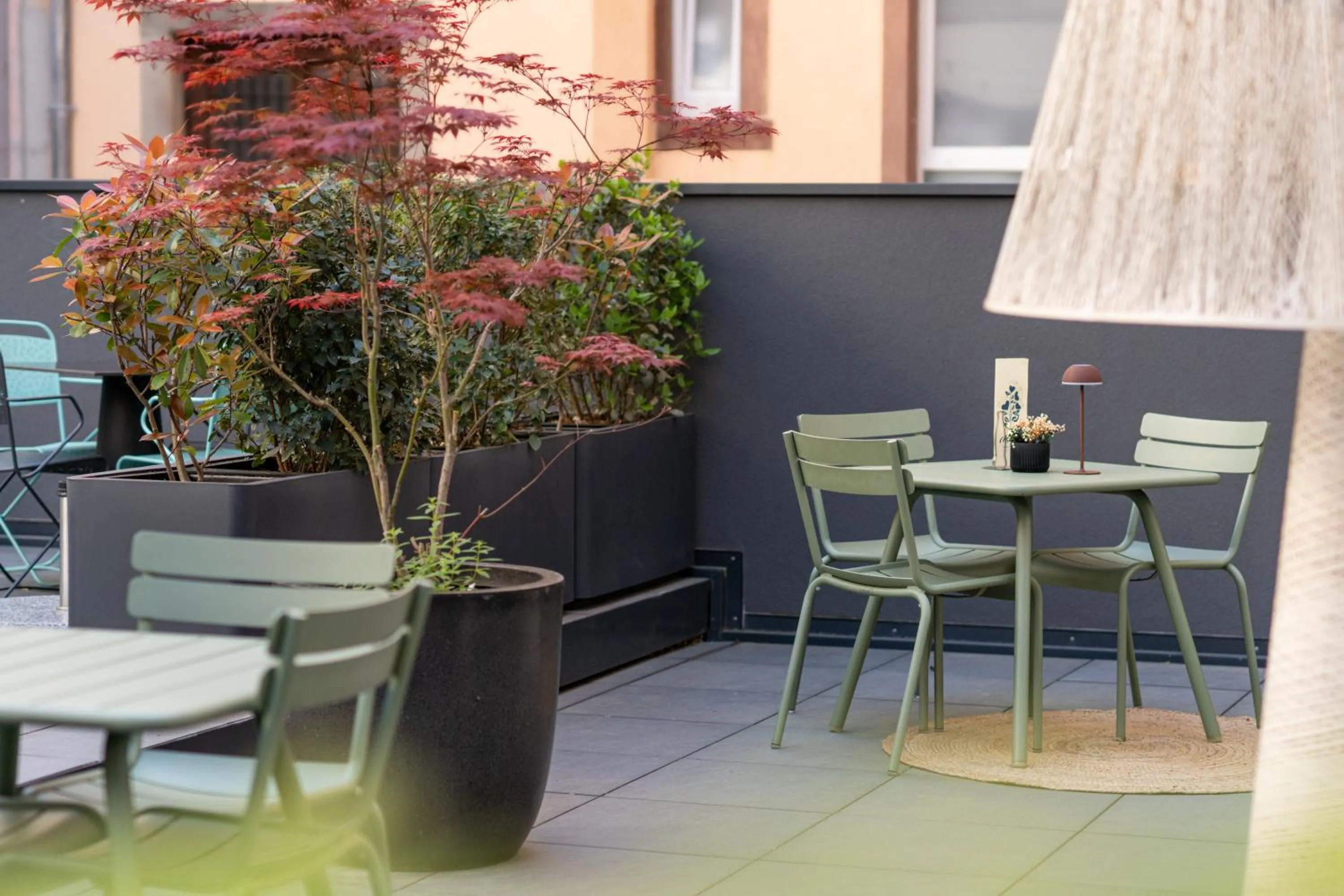 Patio in Novotel Suites Colmar Centre