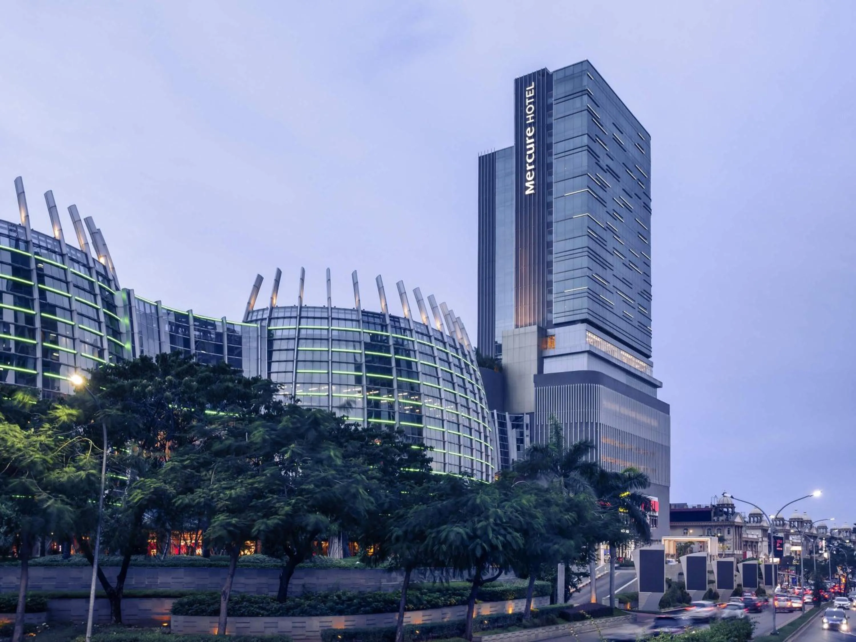 Property building in Mercure Jakarta Pantai Indah Kapuk