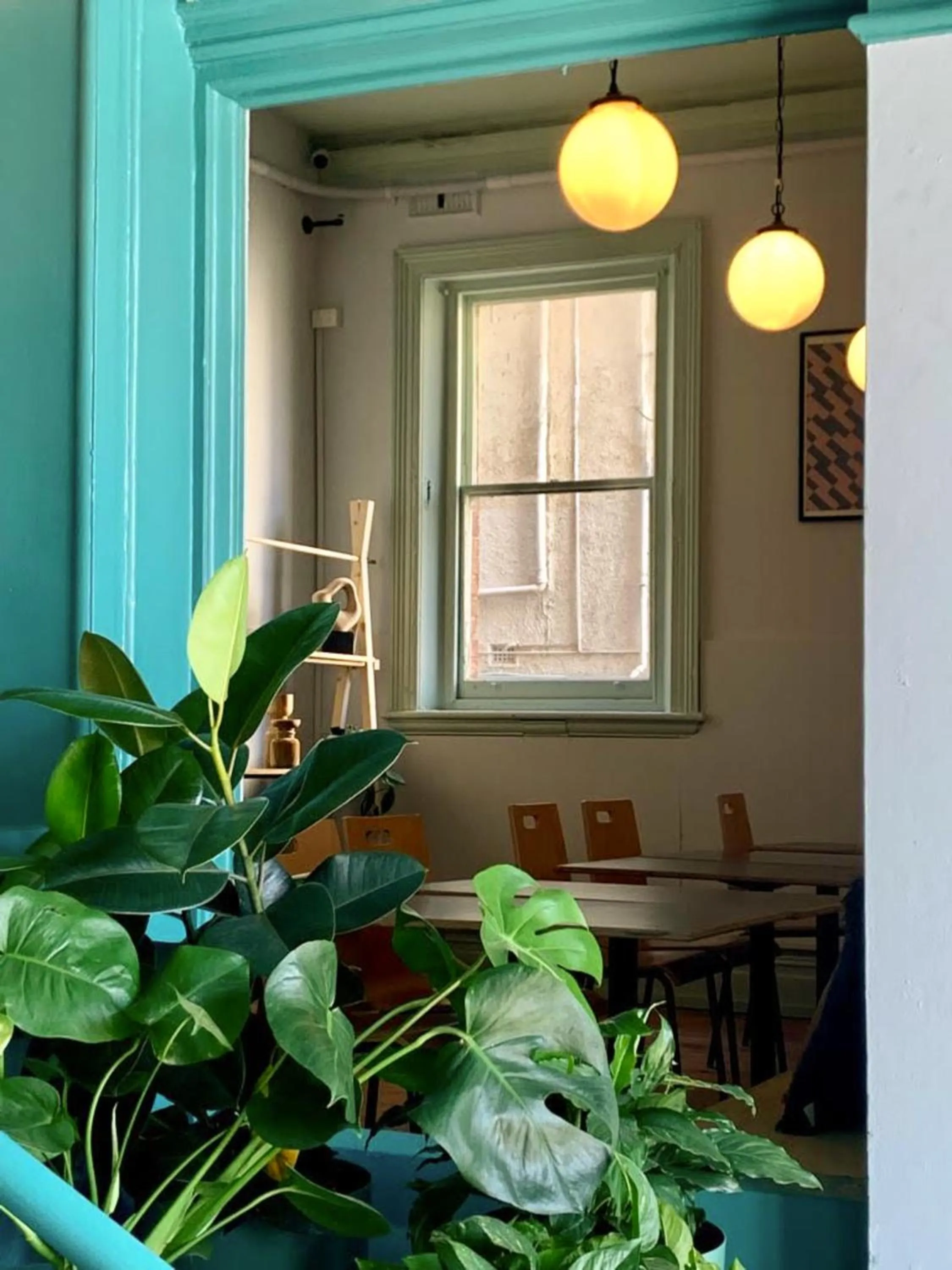 Restaurant/places to eat in Roamer St Kilda