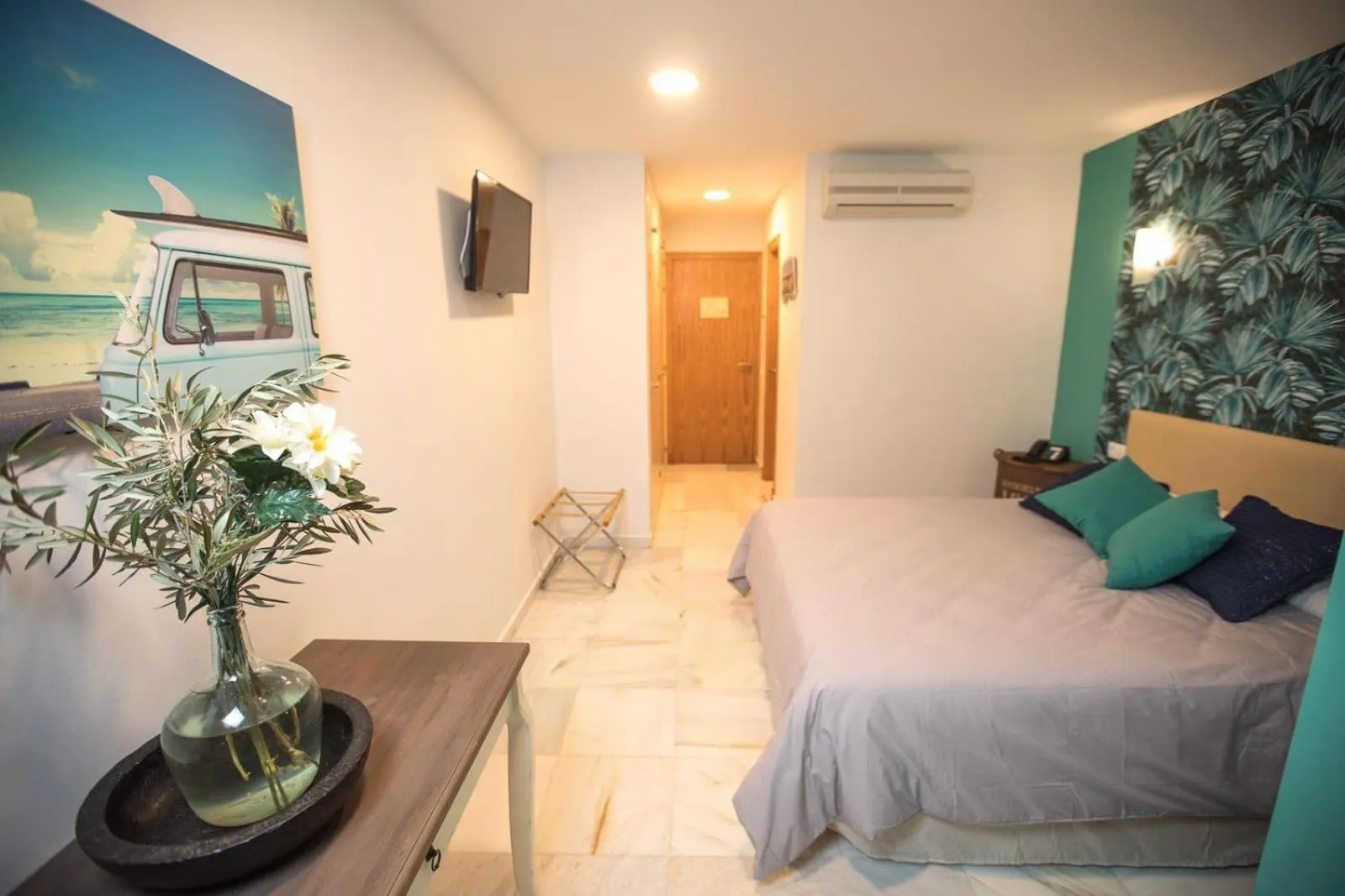 Photo of the whole room, Bed in Hotel Nómadas