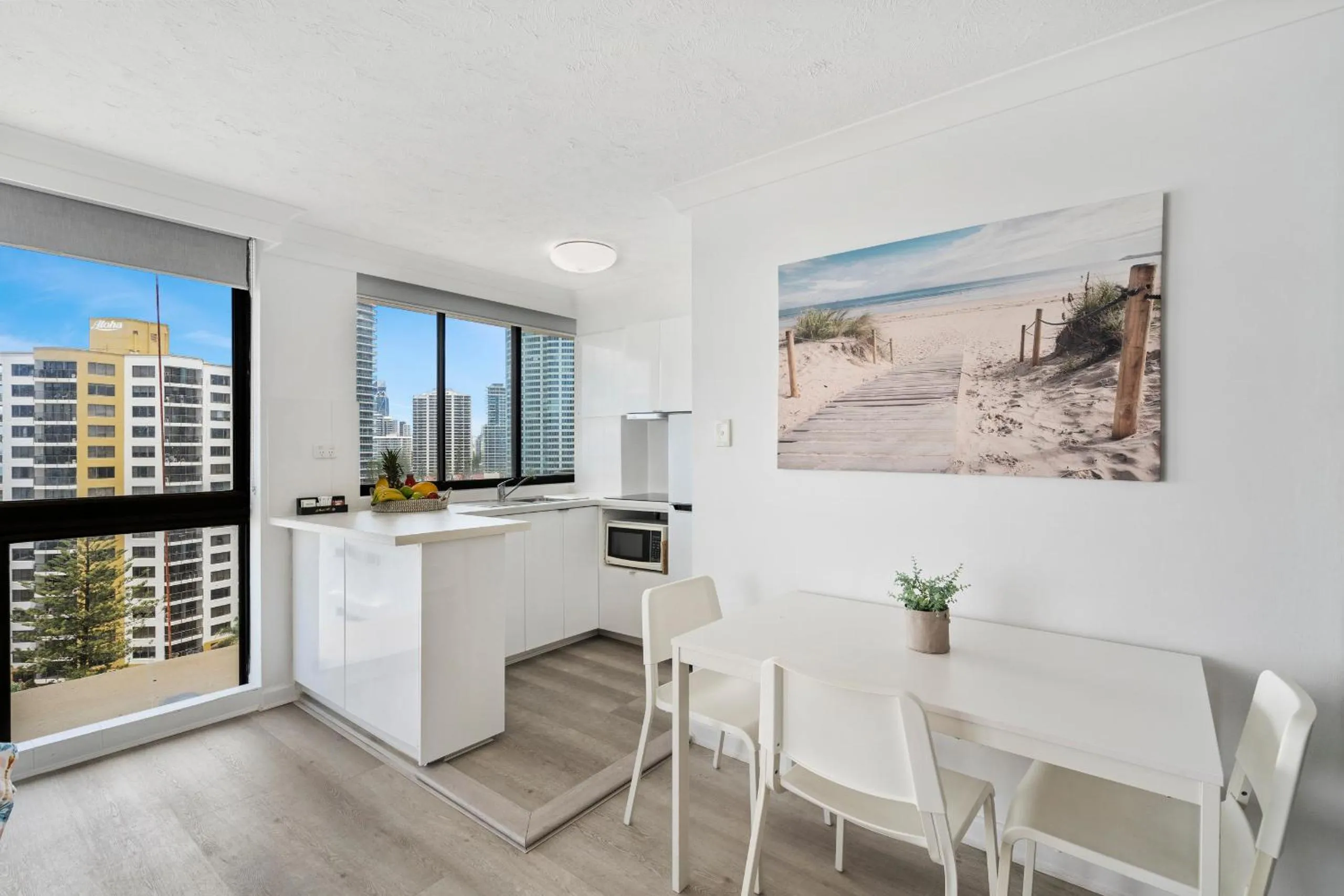 Kitchen or kitchenette in Beachcomber Resort - Official