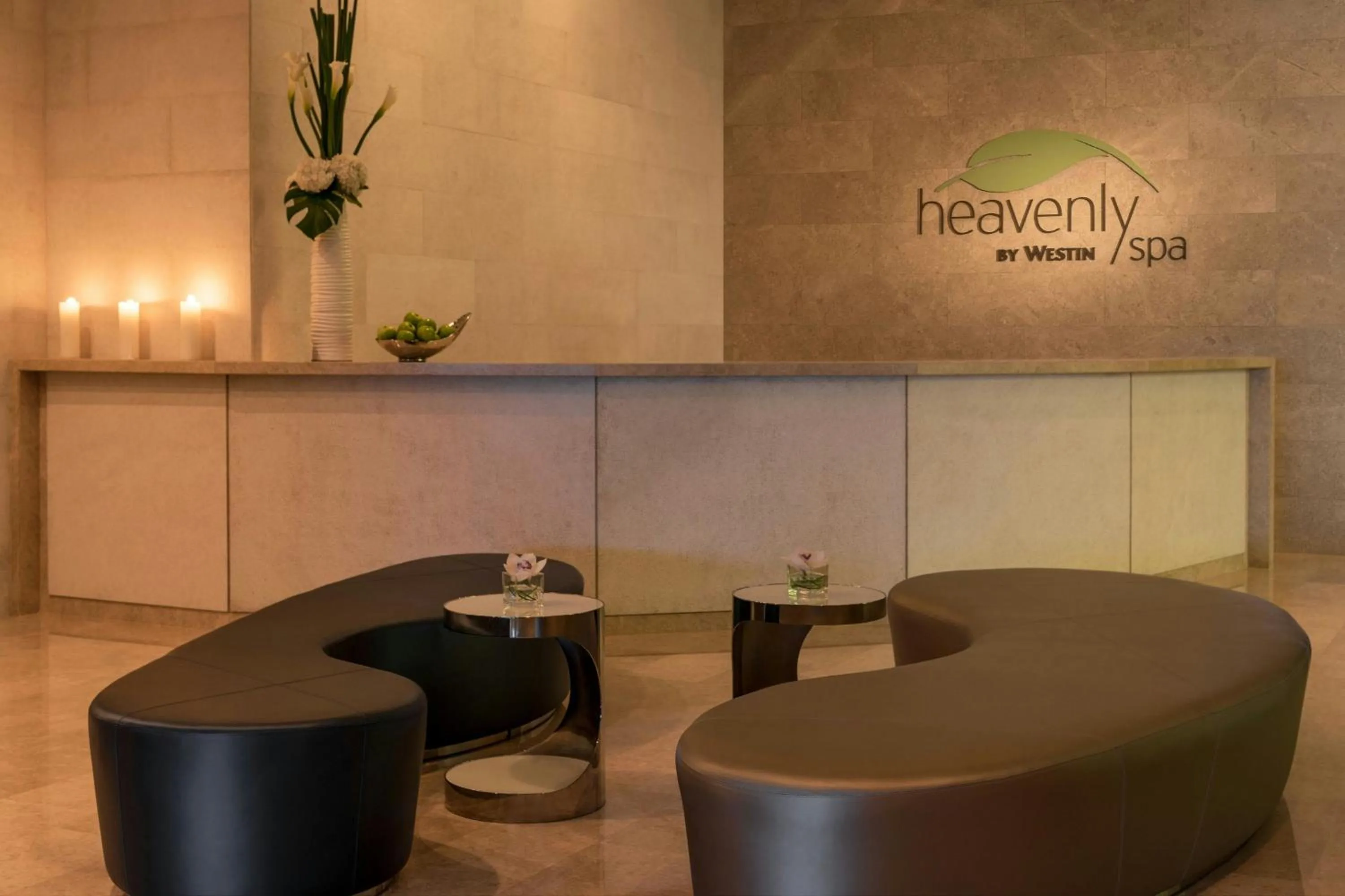 Lobby or reception in The Westin City Centre Bahrain