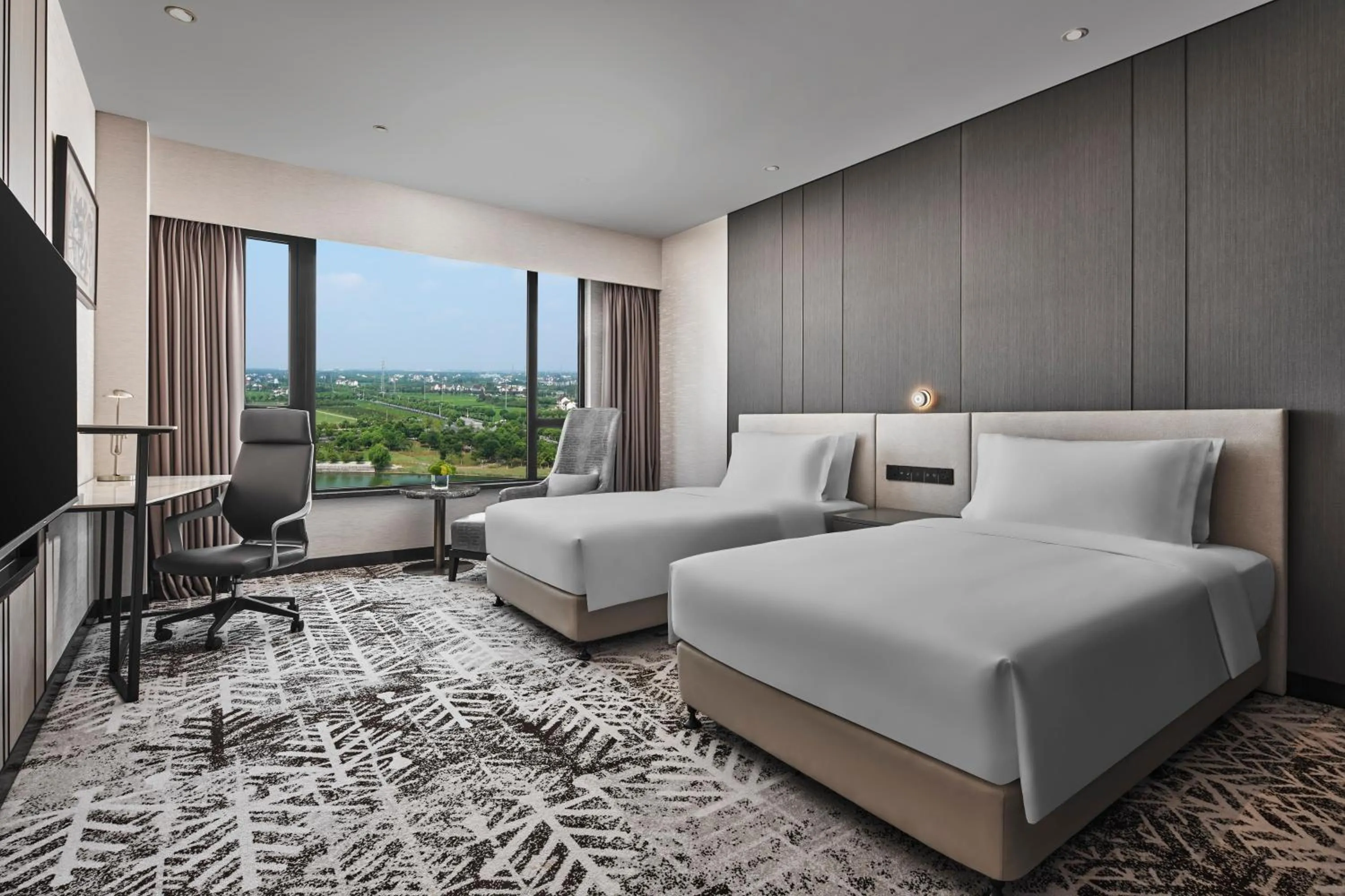 Bedroom in Crowne Plaza Shanghai Jinshan by IHG