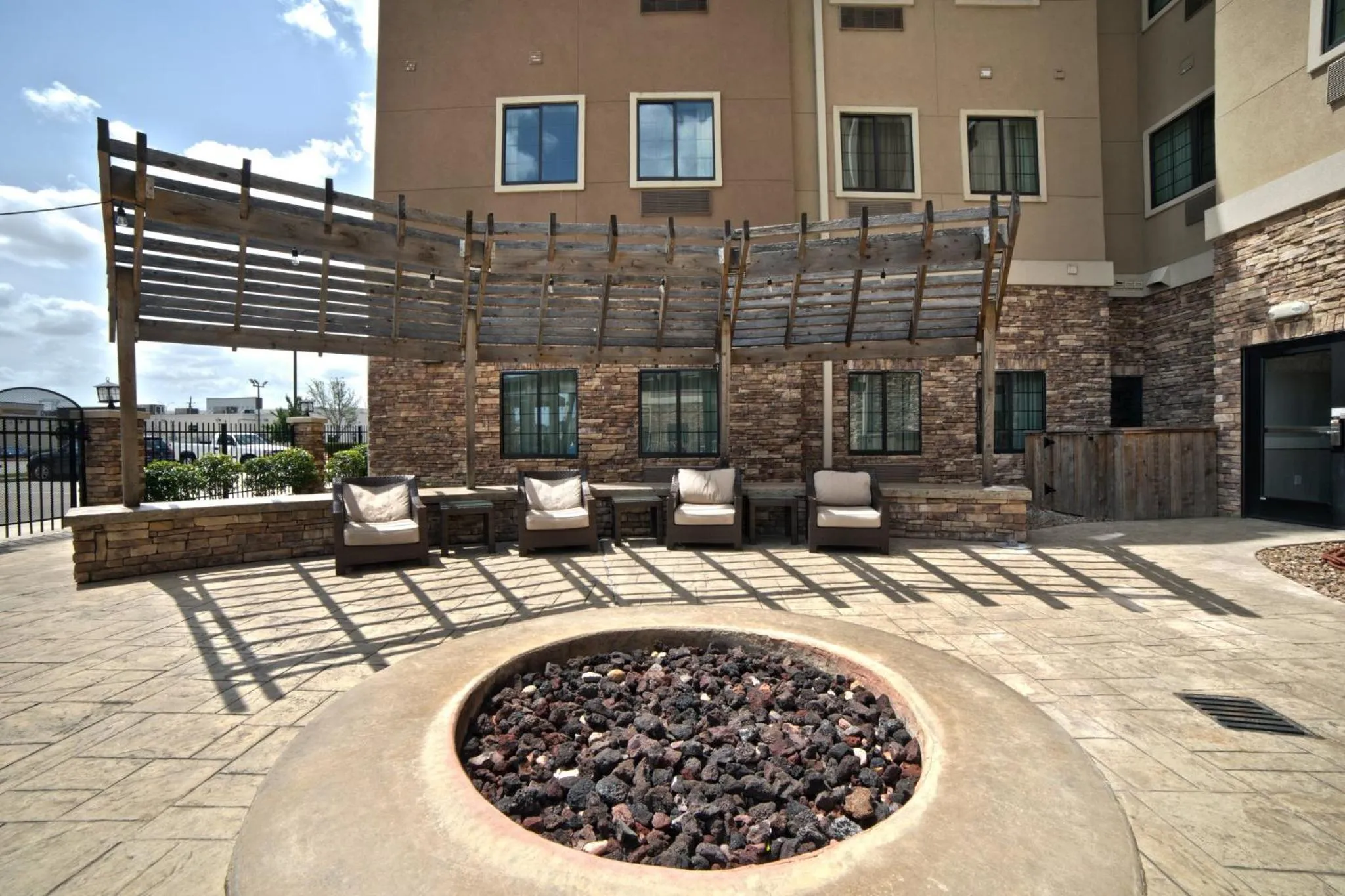 Lobby or reception in Staybridge Suites Houston - Humble Beltway 8 E by IHG