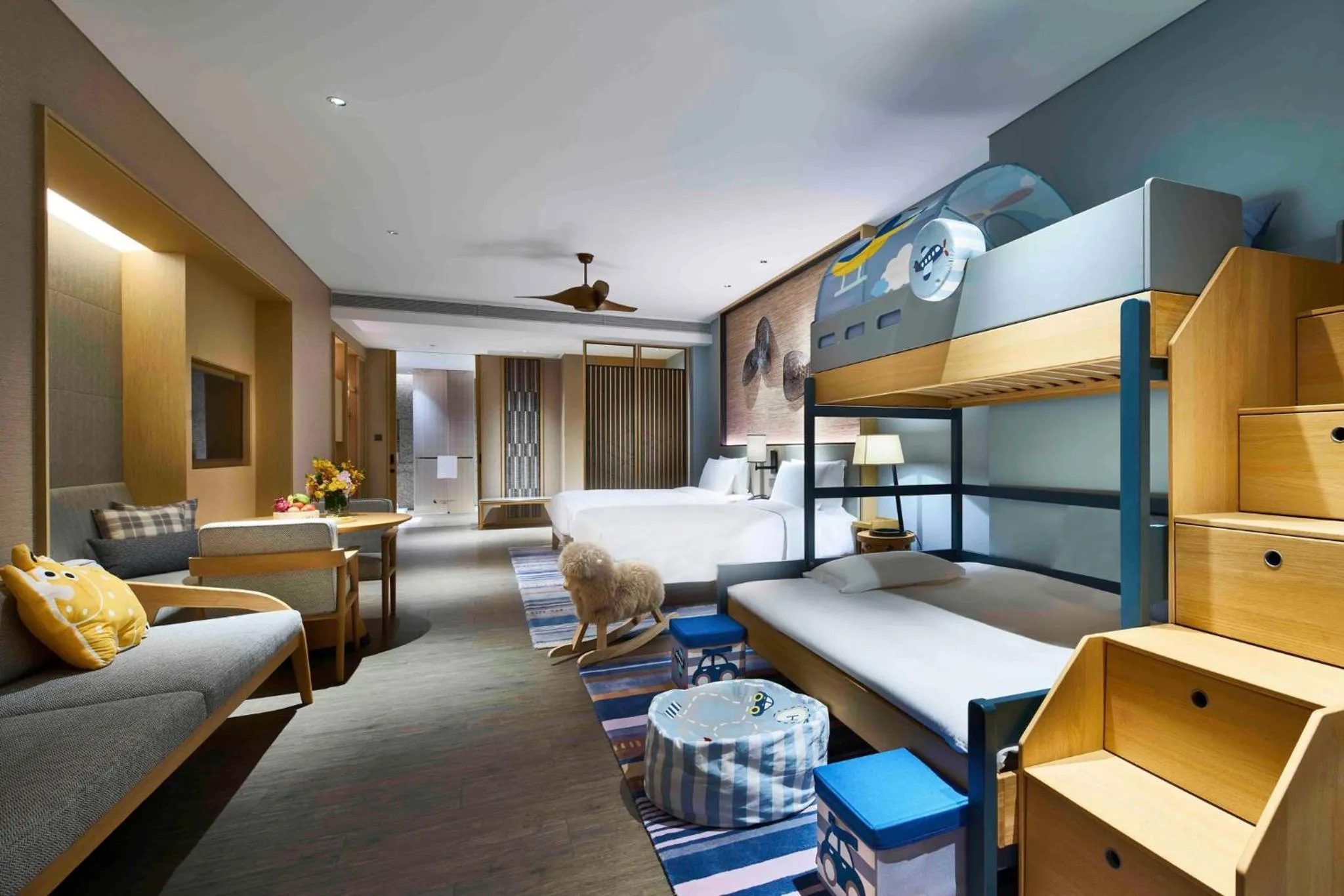 Photo of the whole room, Bed in Crowne Plaza Sanya Haitang Bay Resort by IHG