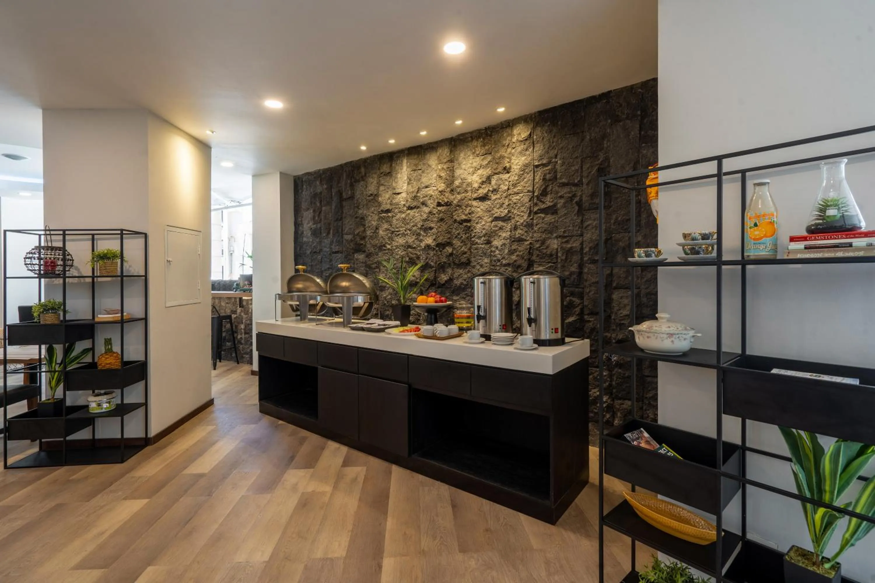 Breakfast in Everyday Hotel Kuta Central