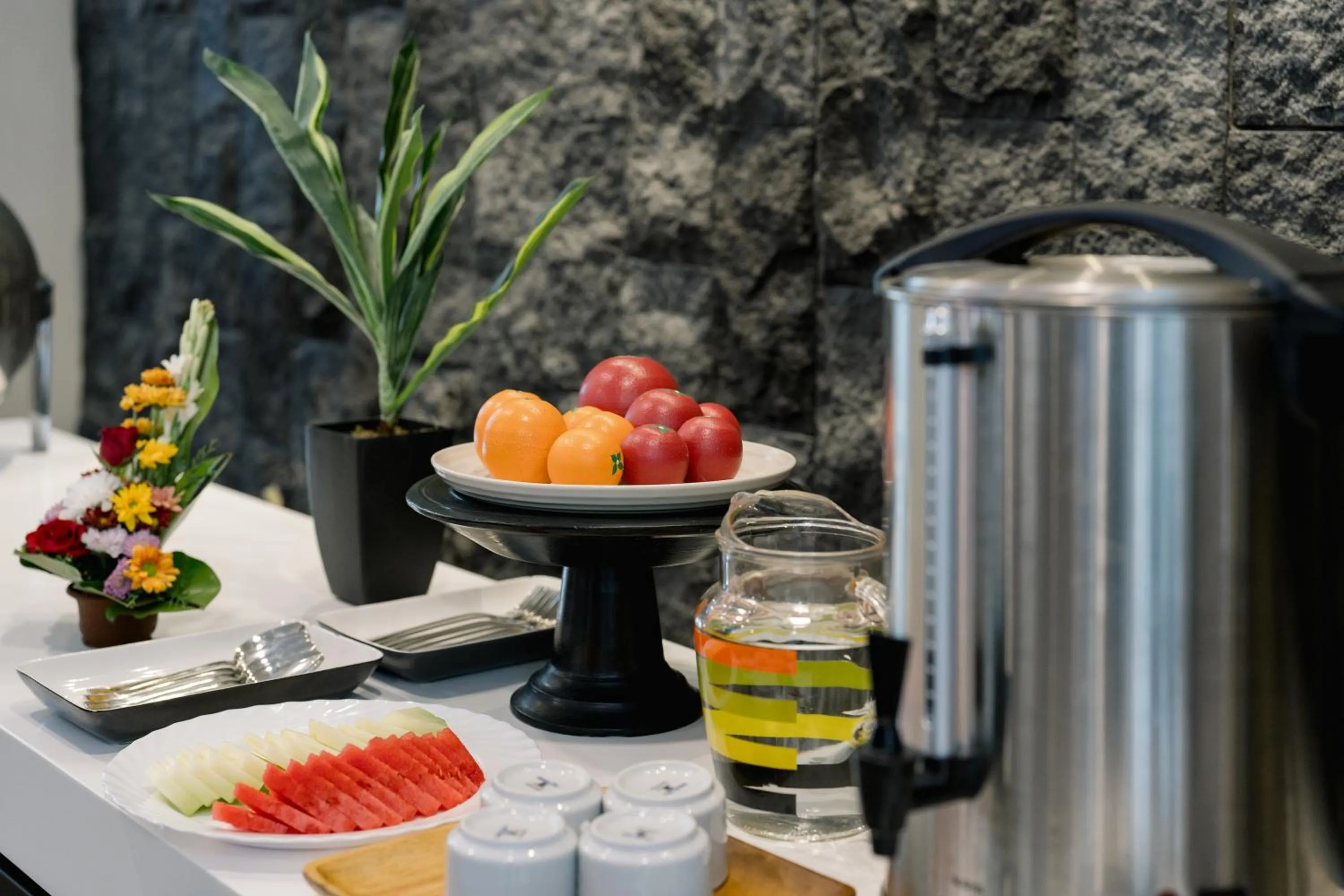 Breakfast in Everyday Hotel Kuta Central