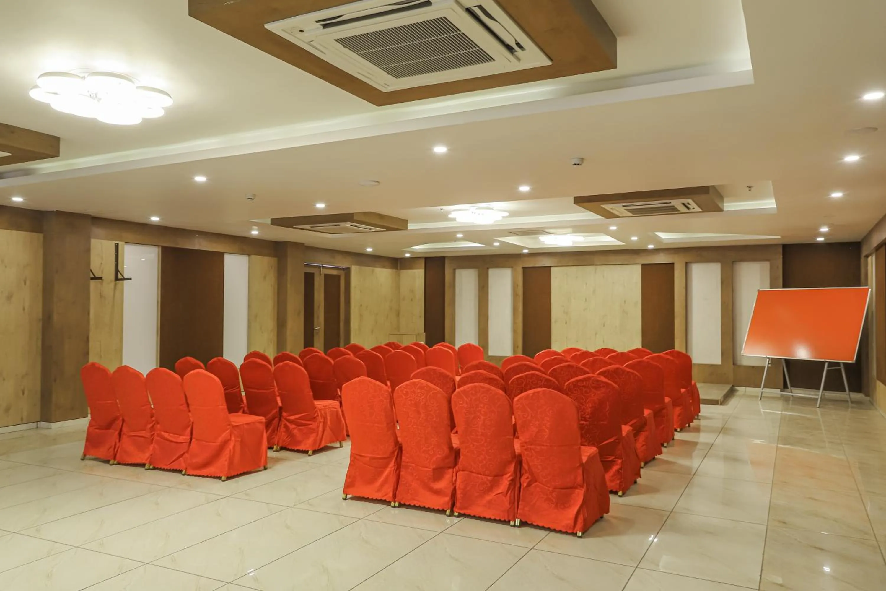Banquet/Function facilities in Regenta Central Somnath, Bhalpara