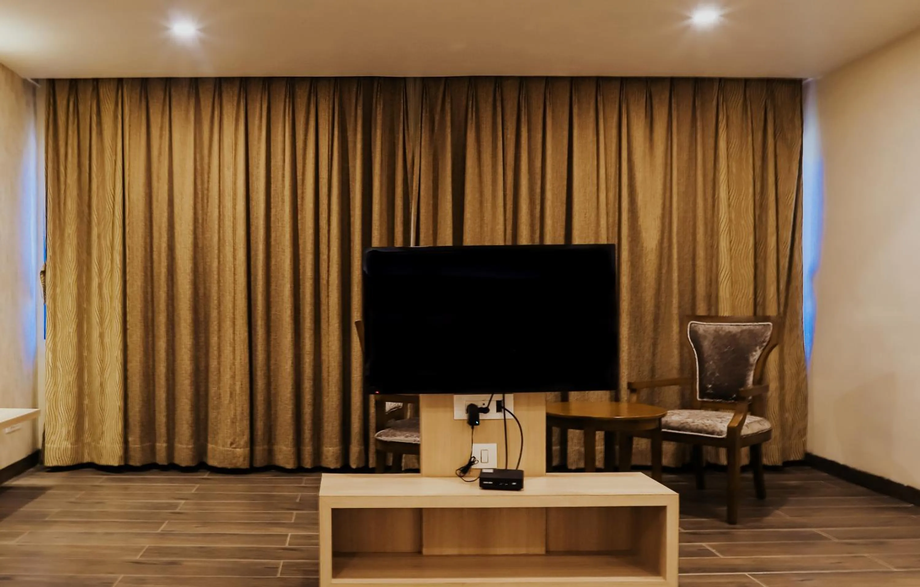 TV and multimedia in Regenta Central Somnath, Bhalpara