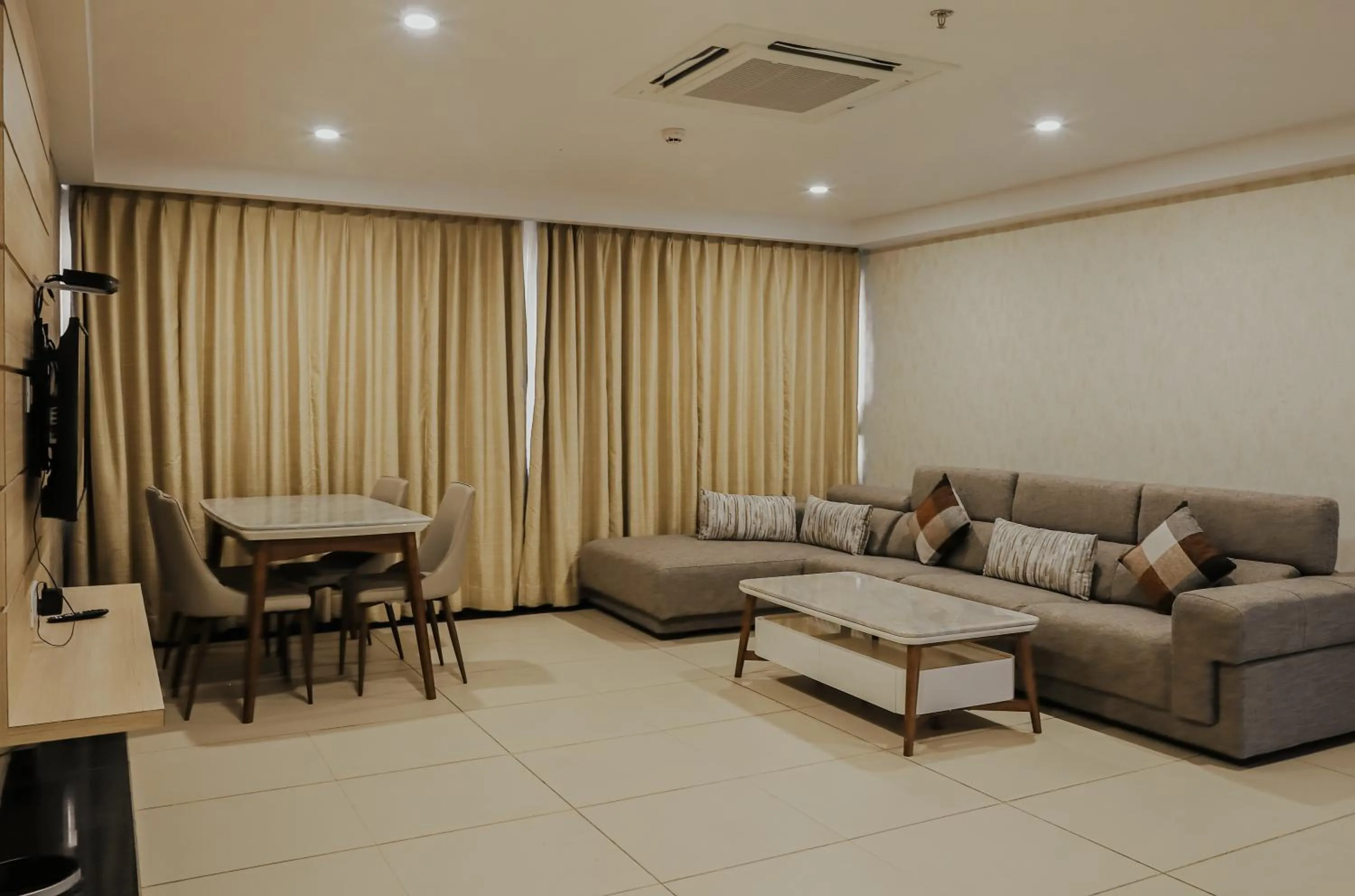 TV and multimedia in Regenta Central Somnath, Bhalpara