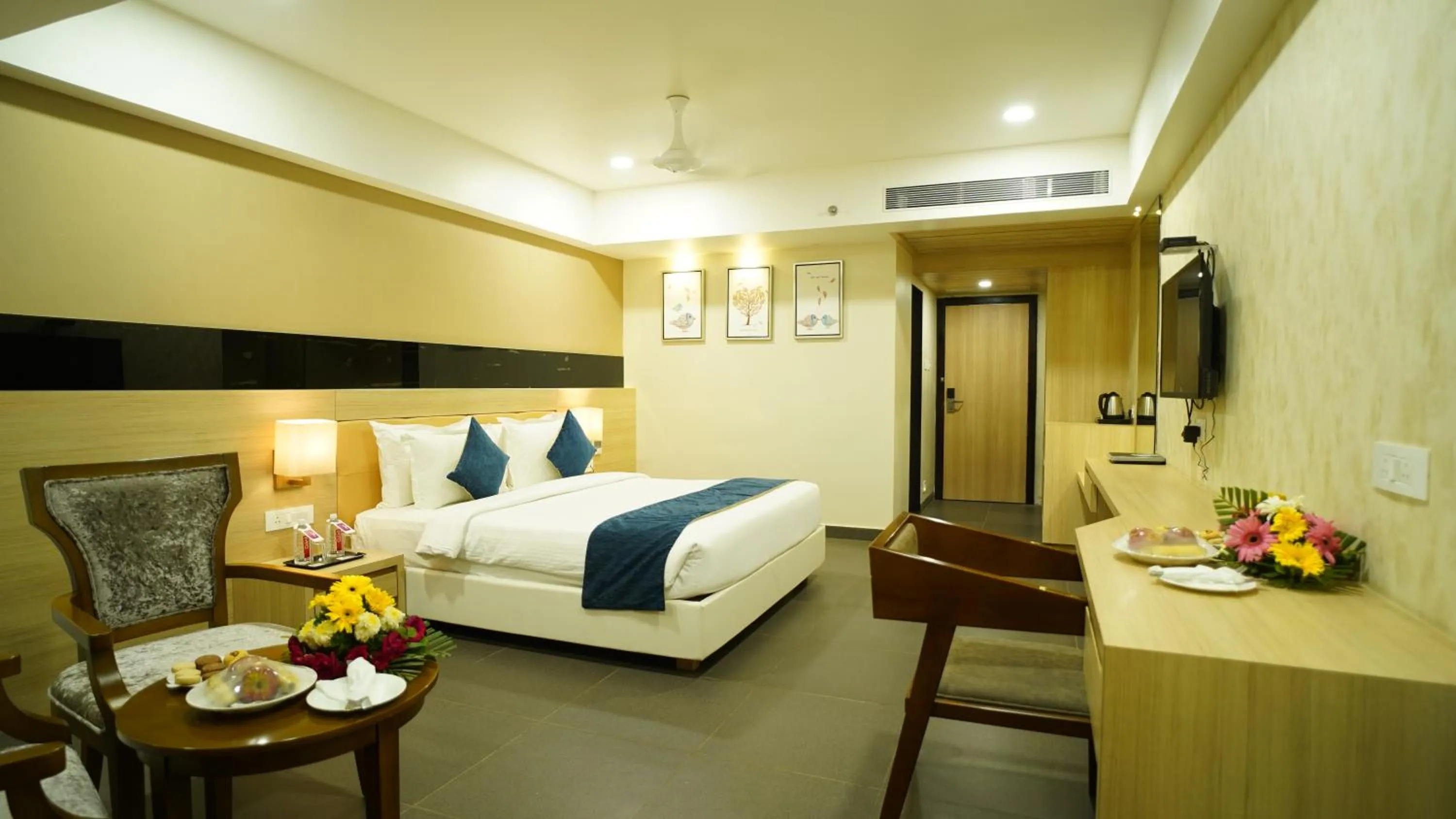 Bed in Regenta Central Somnath, Bhalpara