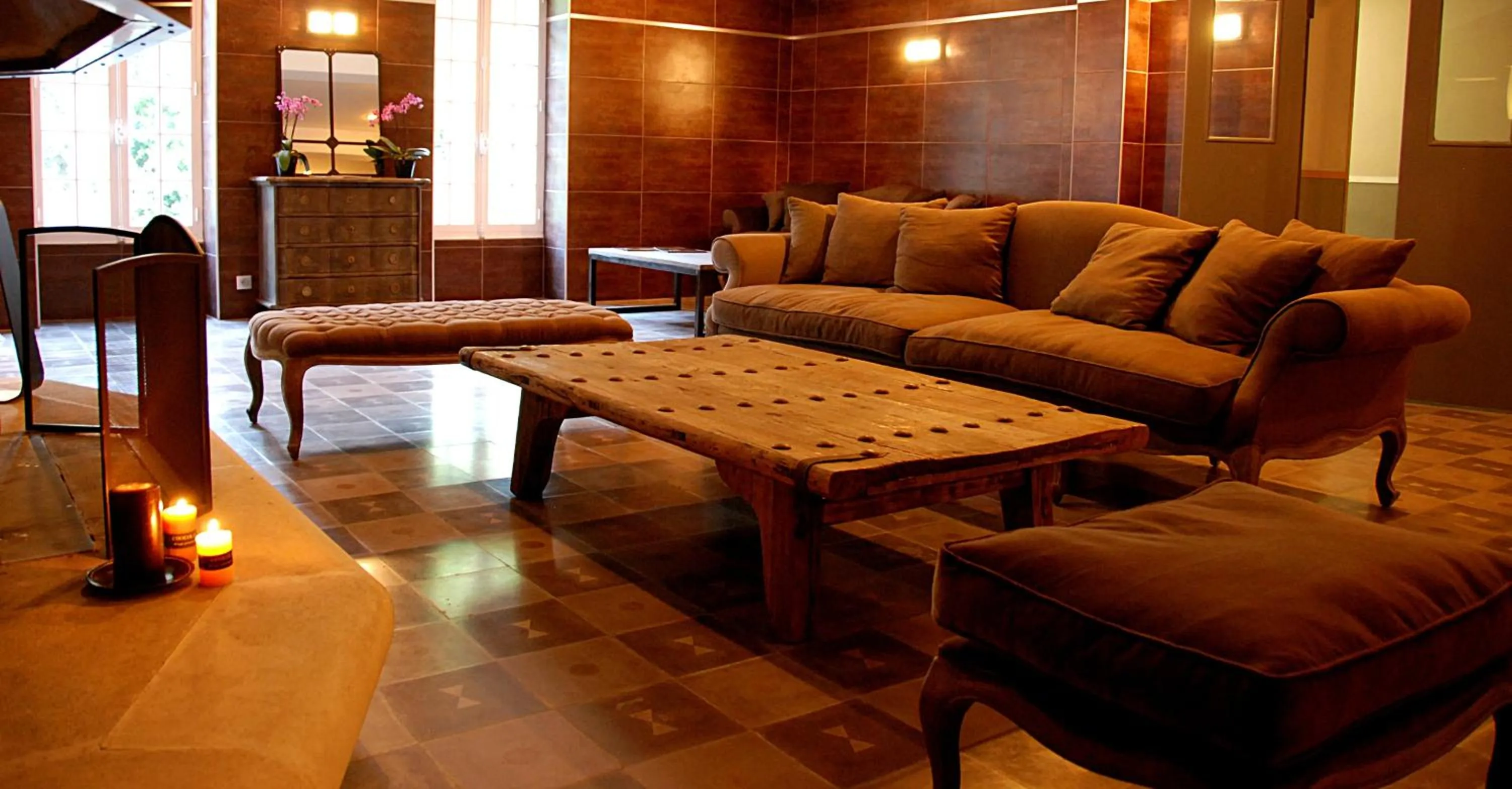 Lounge or bar in Hotel Les Mazets Des Roches