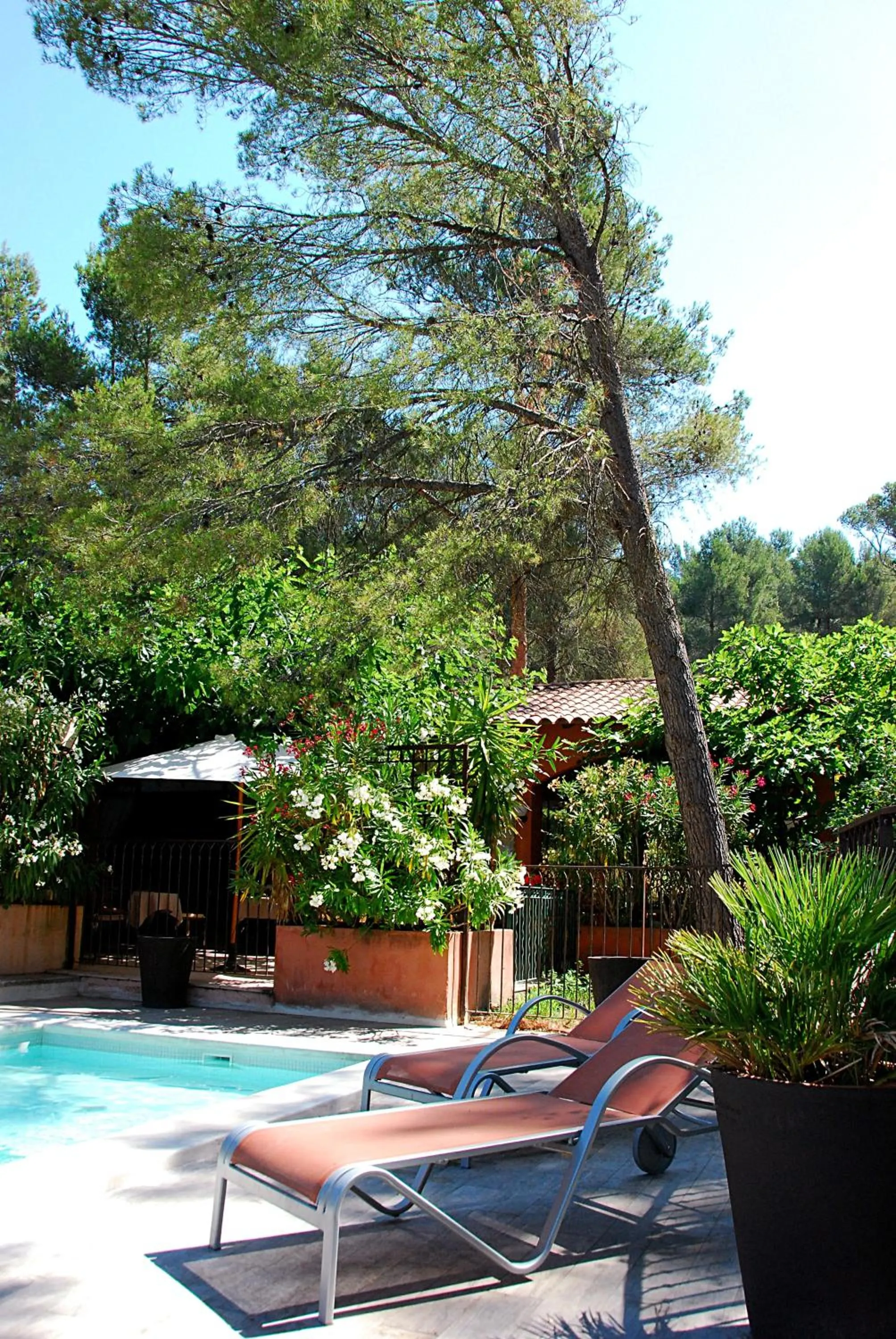 Patio in Hotel Les Mazets Des Roches