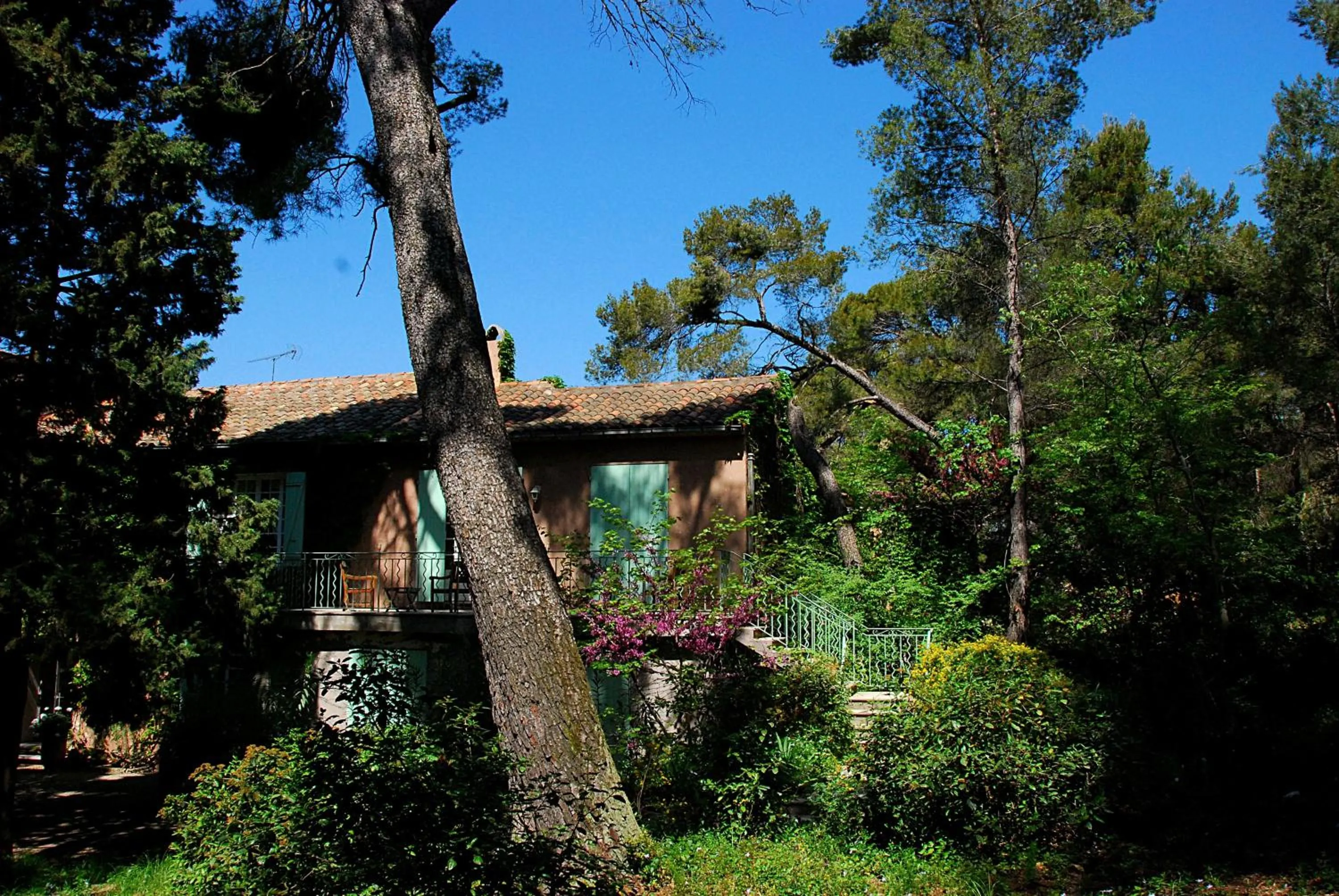 Facade/entrance in Hotel Les Mazets Des Roches
