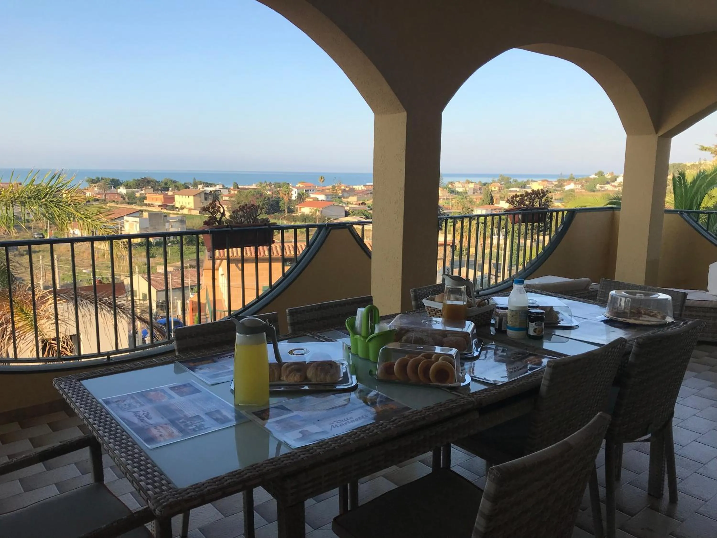 Breakfast in B&B Villa Marinetti