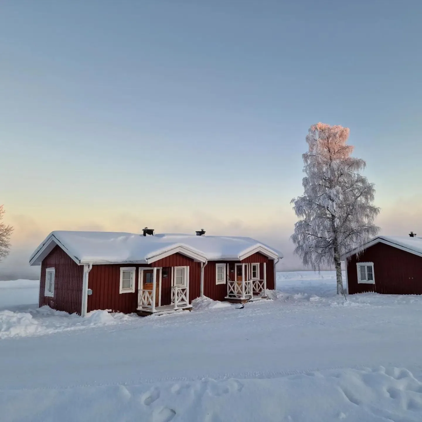 Property building in Kukkolaforsen Turist & Konferens