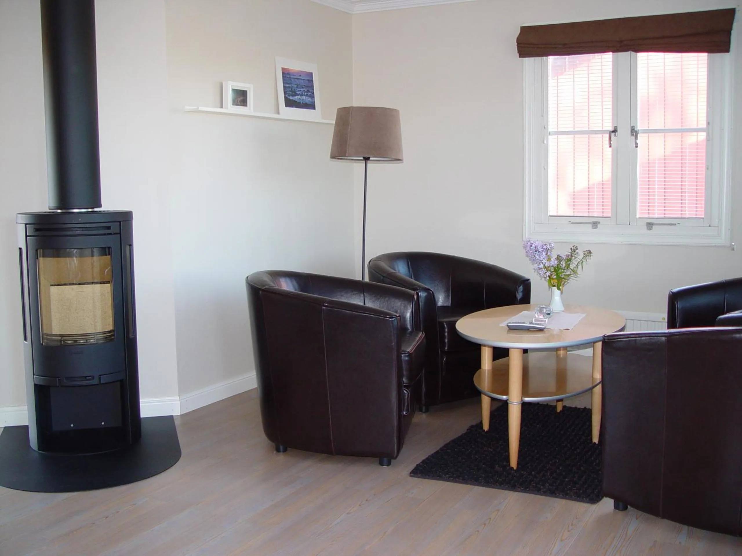 Photo of the whole room in Kukkolaforsen Turist & Konferens