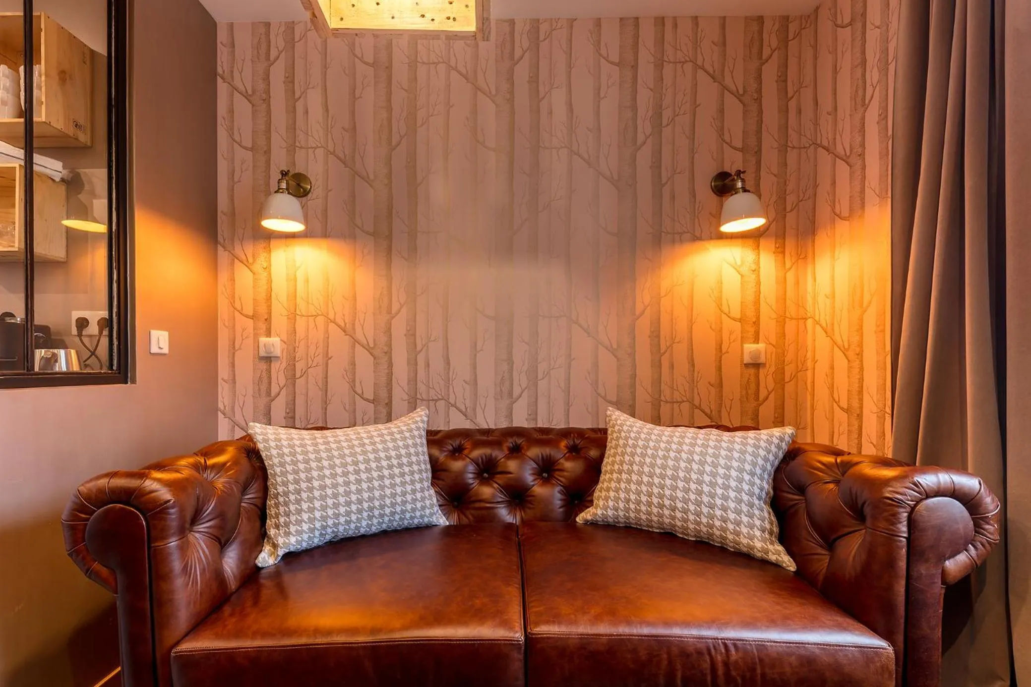 Living room in BE YOU LUXURY APART'HÔTEL Paris