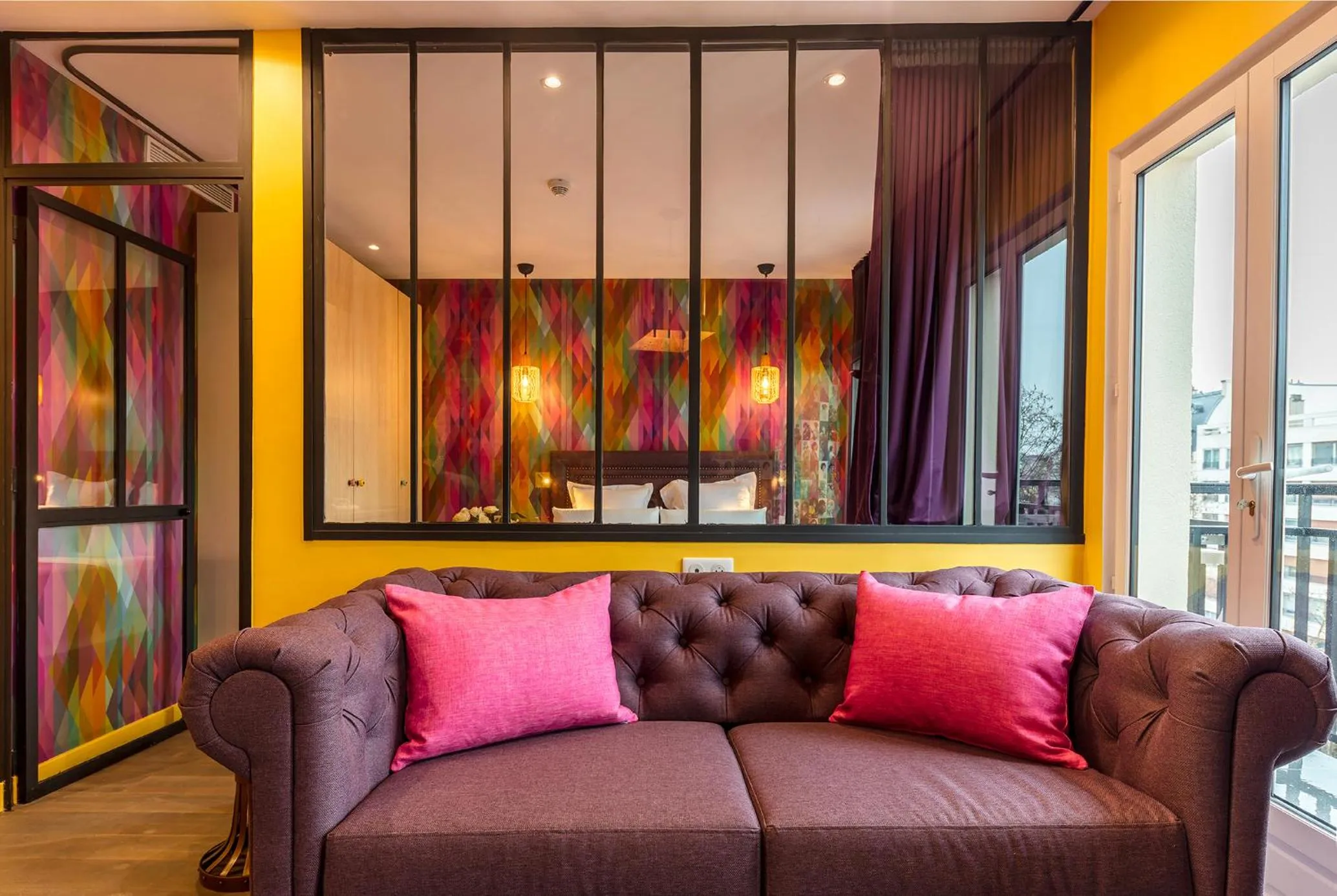 Living room in BE YOU LUXURY APART'HÔTEL Paris