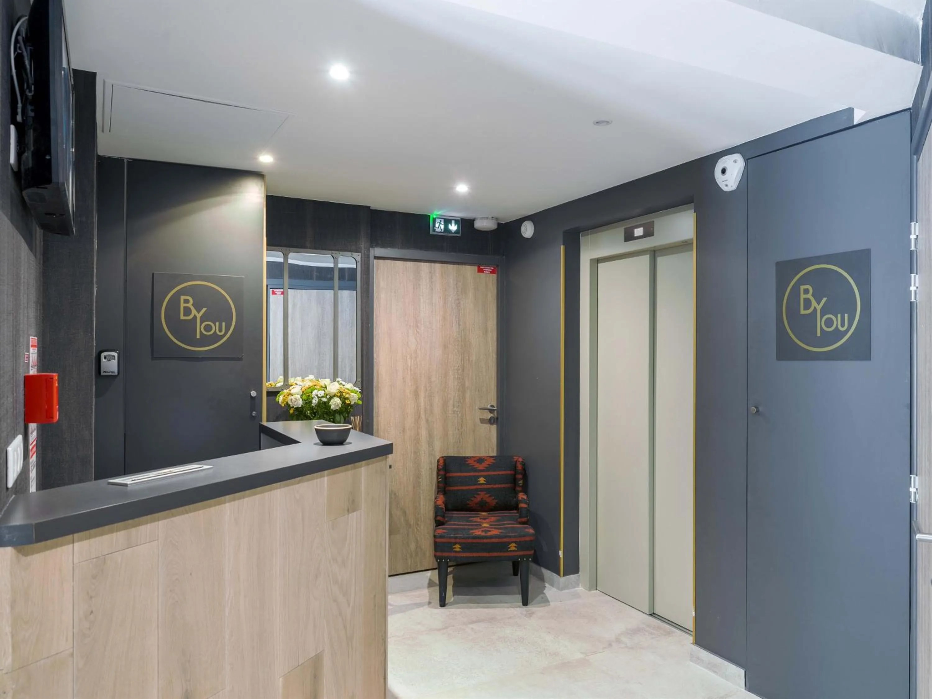 Lobby or reception in BE YOU LUXURY APART'HÔTEL Paris