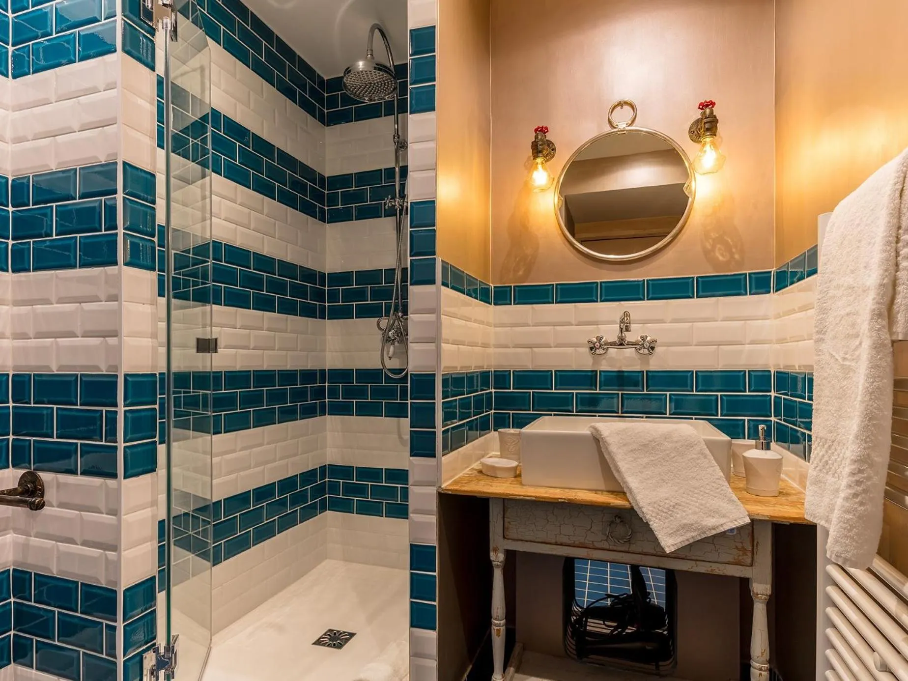 Bathroom in BE YOU LUXURY APART'HÔTEL Paris