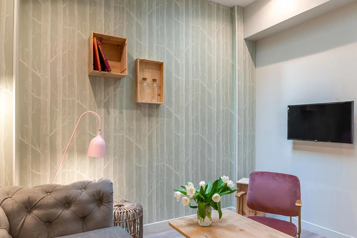 Living room in BE YOU LUXURY APART'HÔTEL Paris