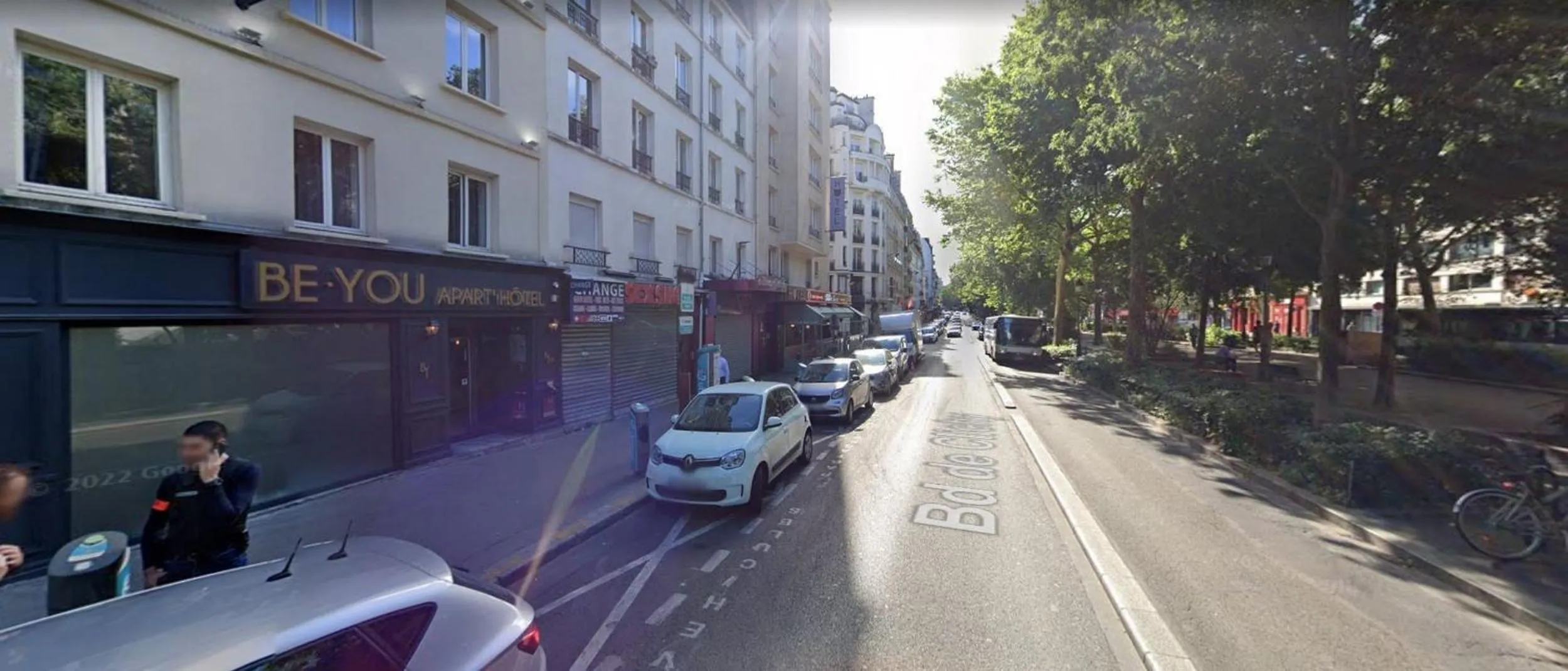 Property building in BE YOU LUXURY APART'HÔTEL Paris