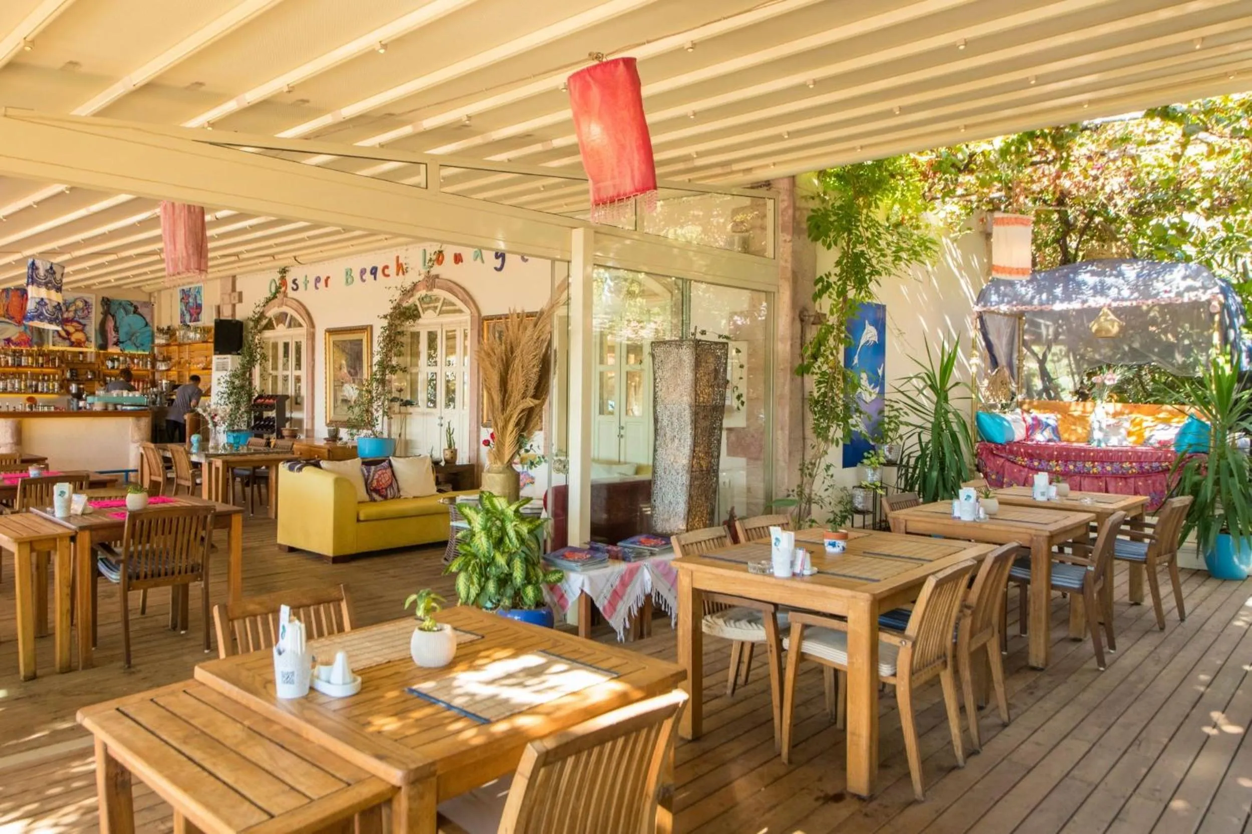 Restaurant/places to eat in Oyster Residences - Adult Only