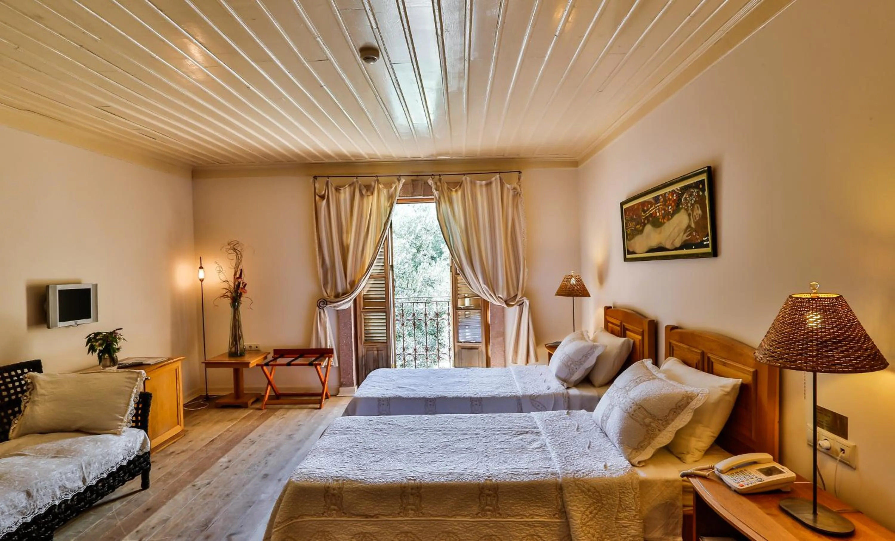 Bed in Oyster Residences - Adult Only