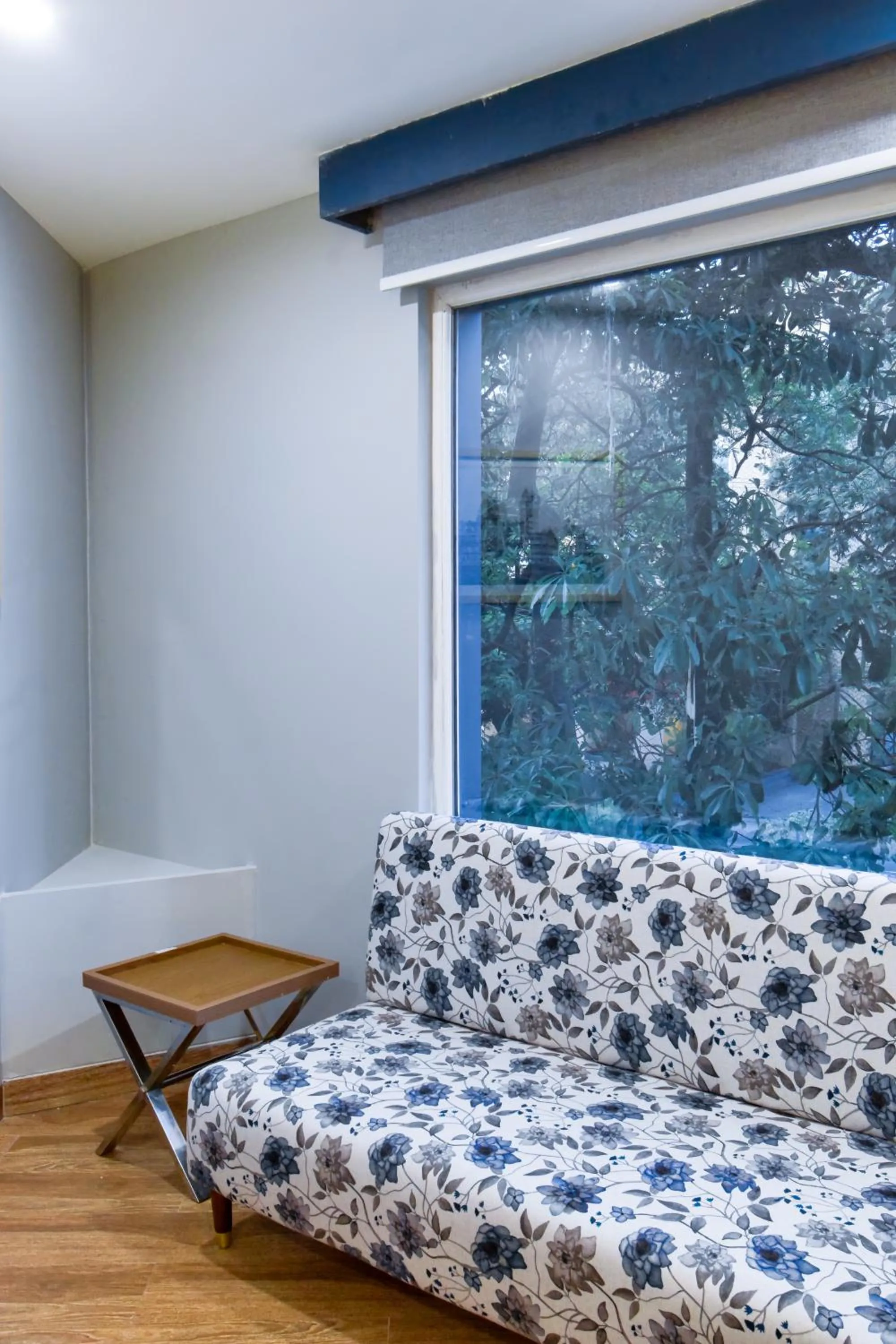 Seating area in Ginger Vadodara RCR