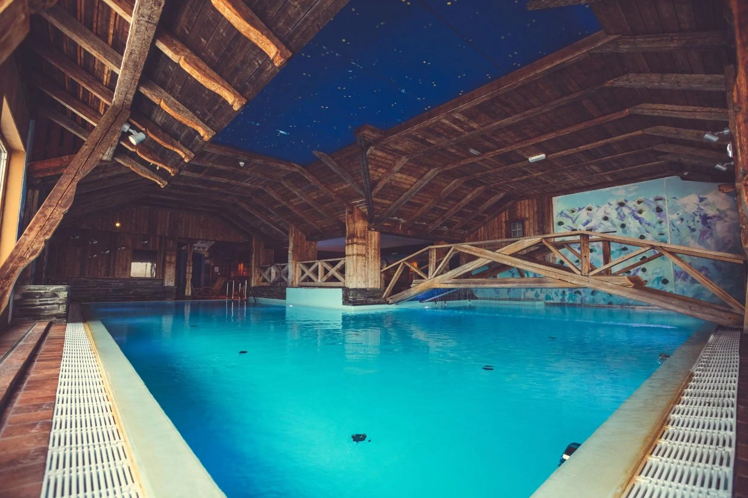 Swimming pool in Spidsbergseter Resort Rondane