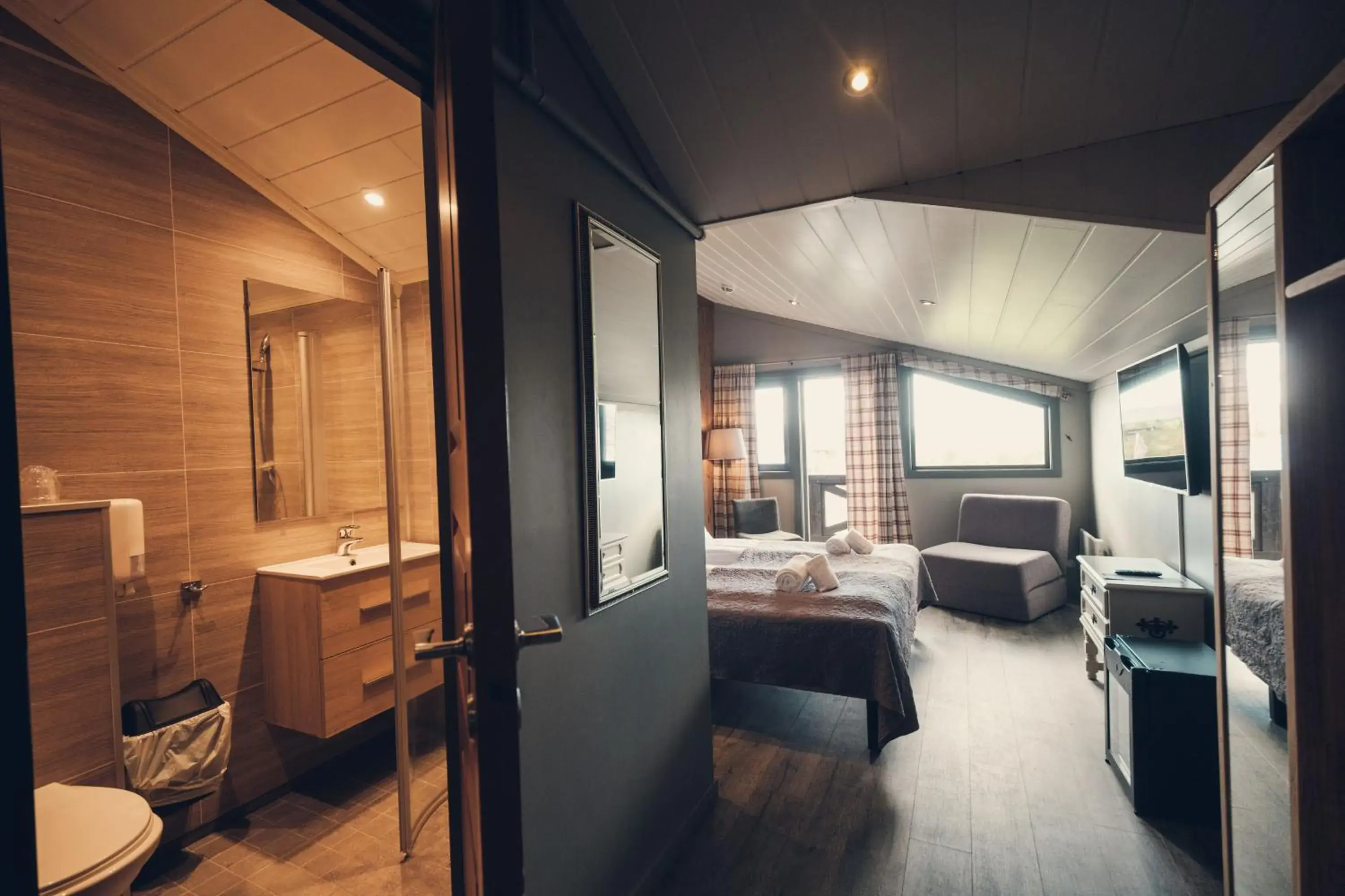 Deluxe Double Room with Balcony in Spidsbergseter Resort Rondane Deluxe Double Room with Balcony in Spidsbergseter Resort Rondane