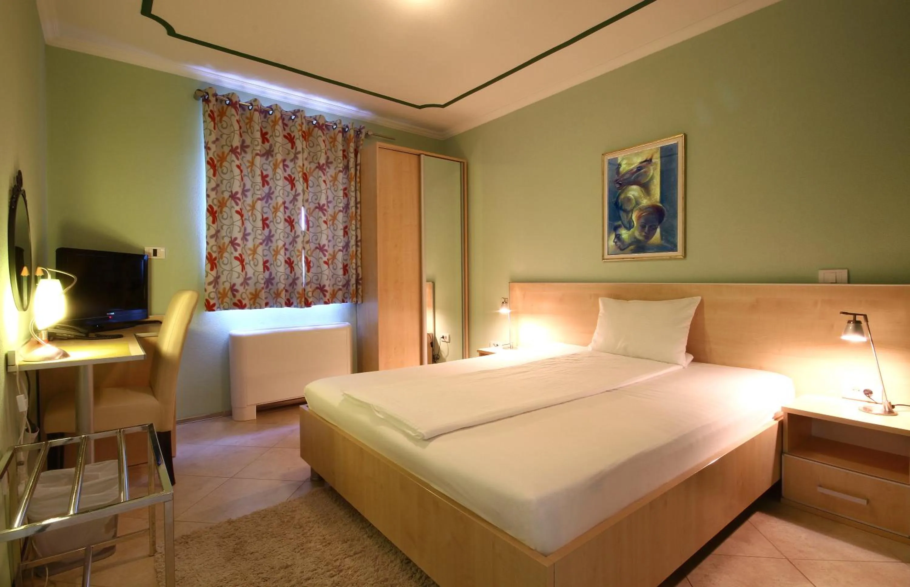 Photo of the whole room in Hotel Aruba