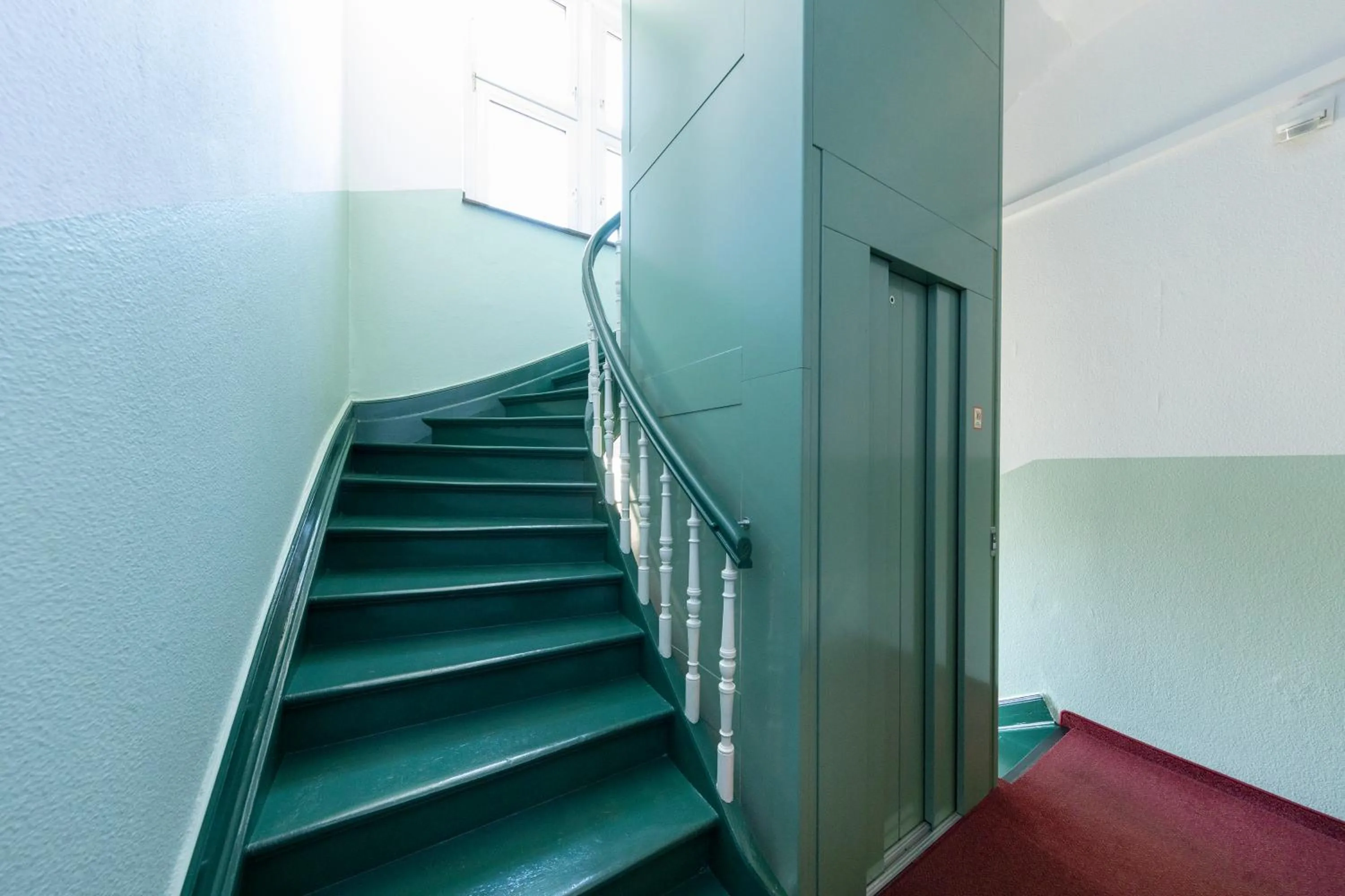 elevator in Hotel Reichshof garni