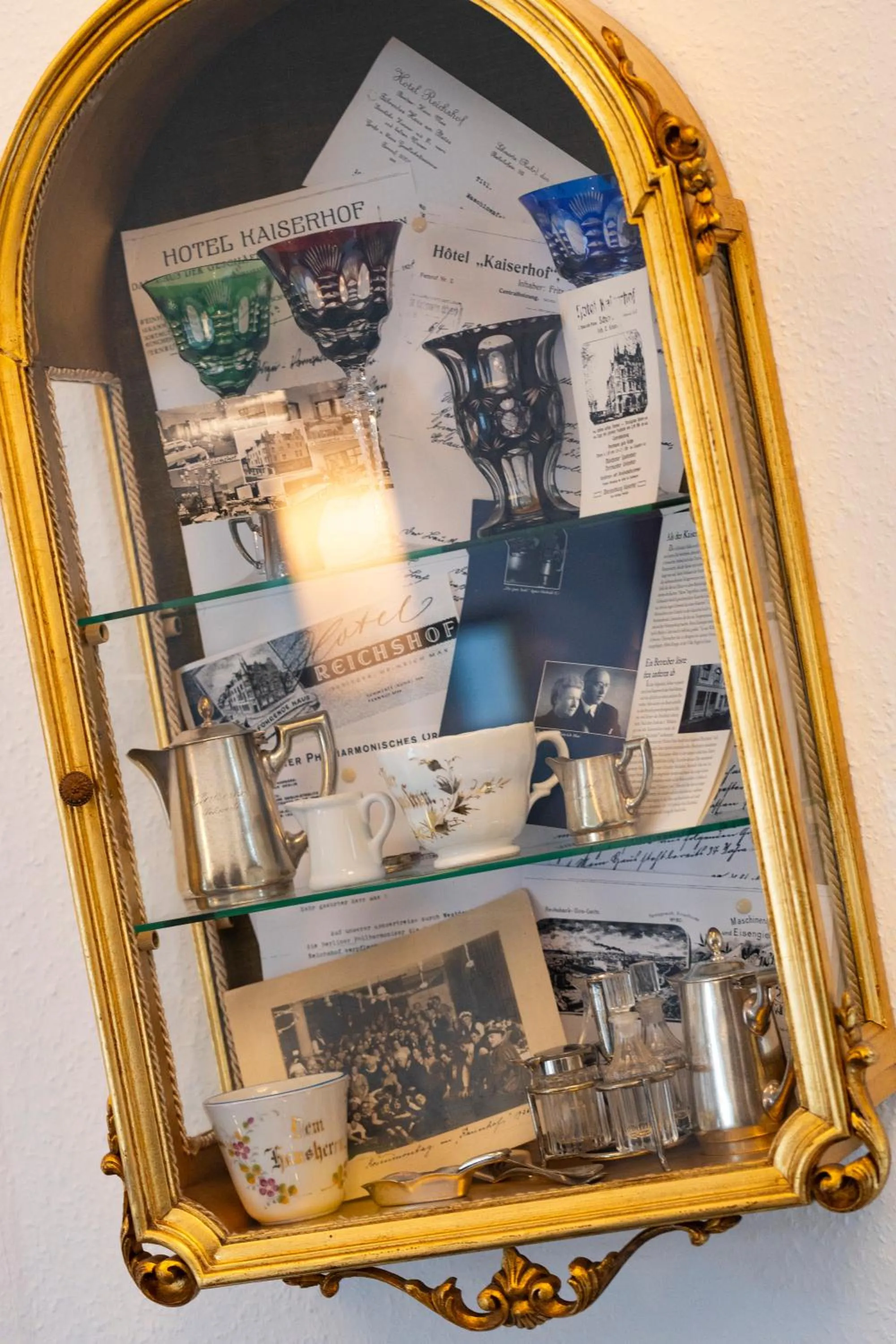 Buffet breakfast in Hotel Reichshof garni