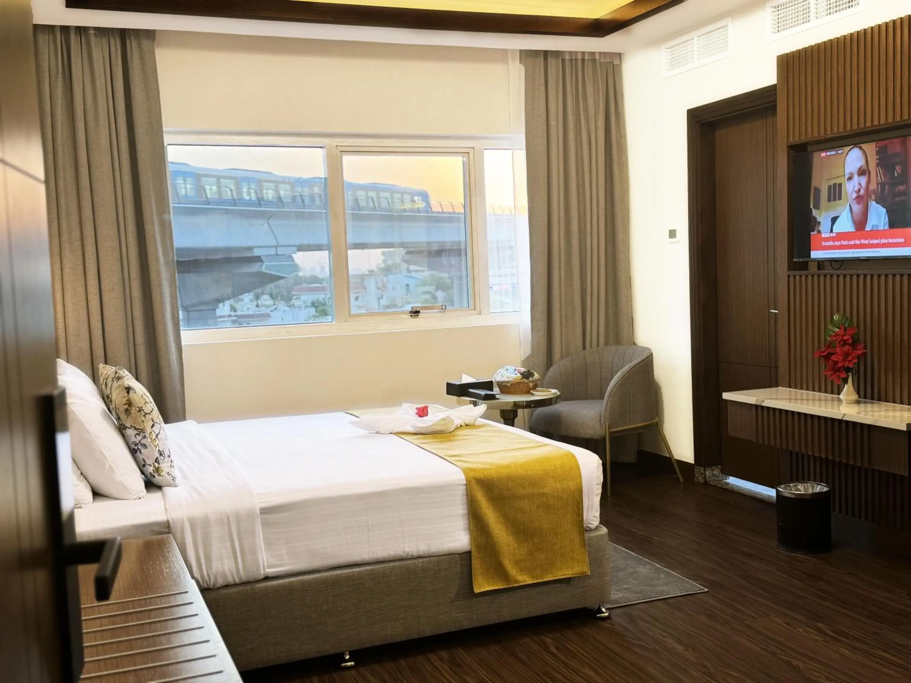 Deluxe Room in Fortune Plaza Hotel, Dubai Airport Deluxe Room in Fortune Plaza Hotel, Dubai Airport