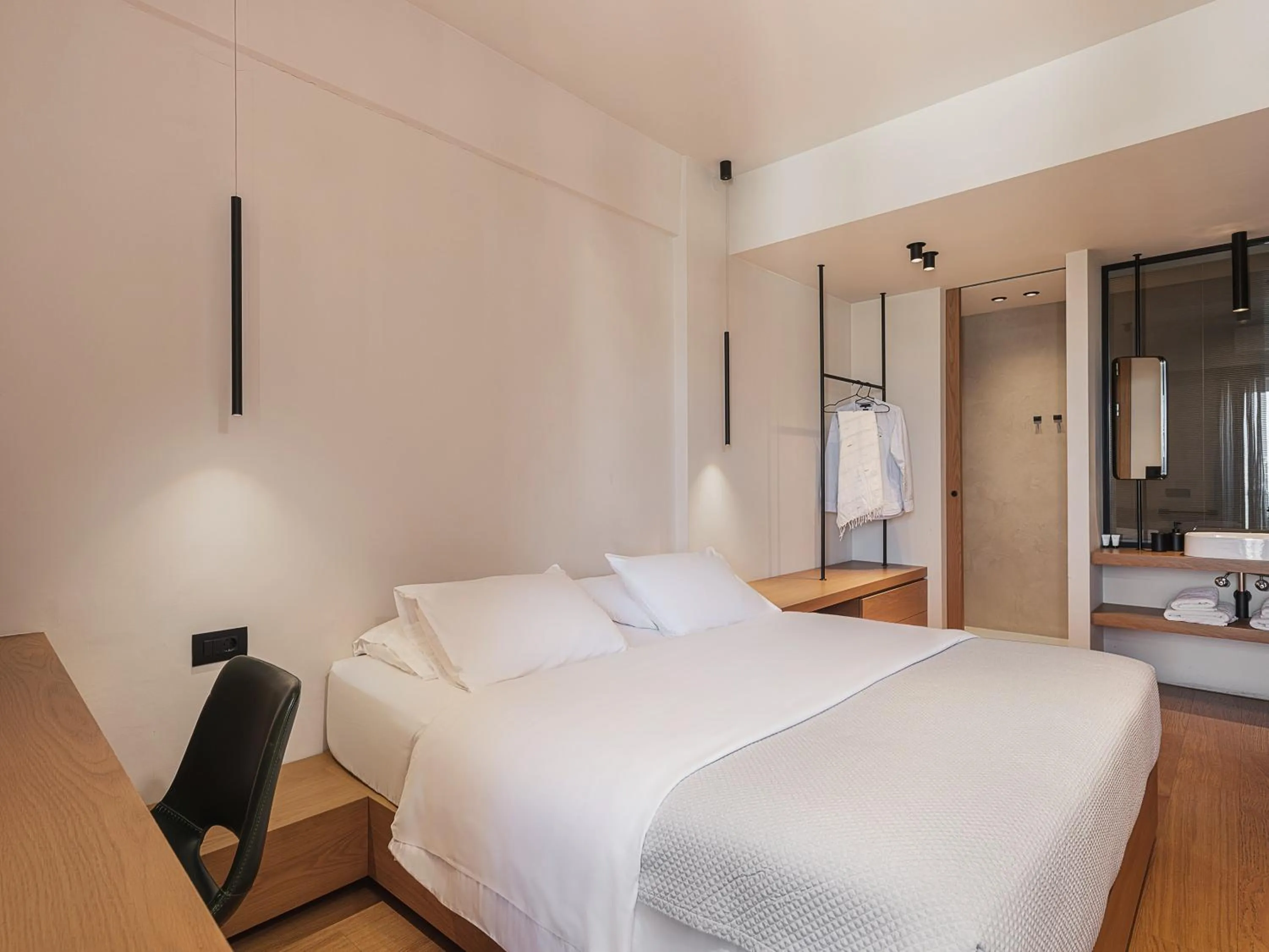 Photo of the whole room in Theofilos City Hotel