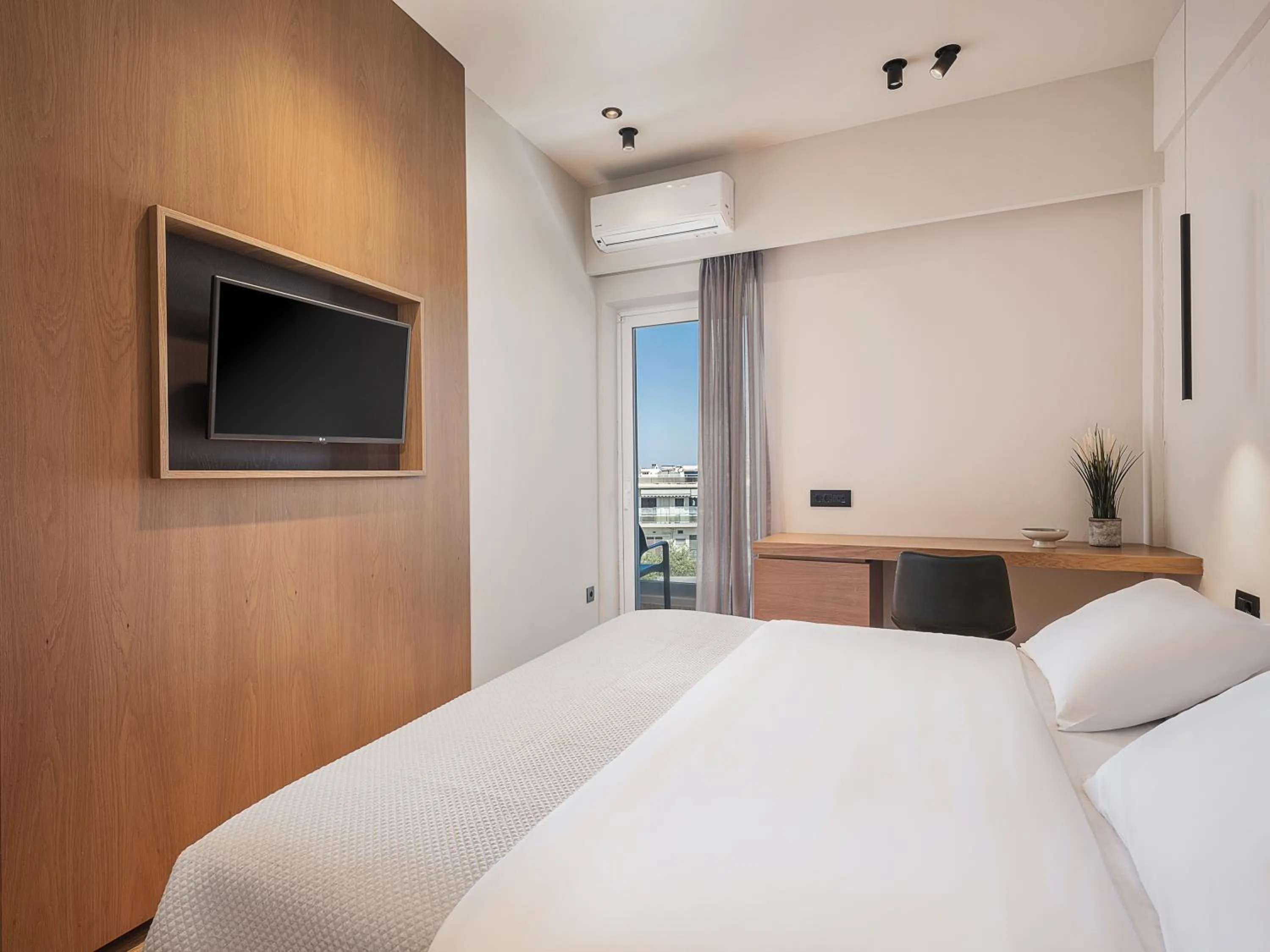 Theofilos City Hotel