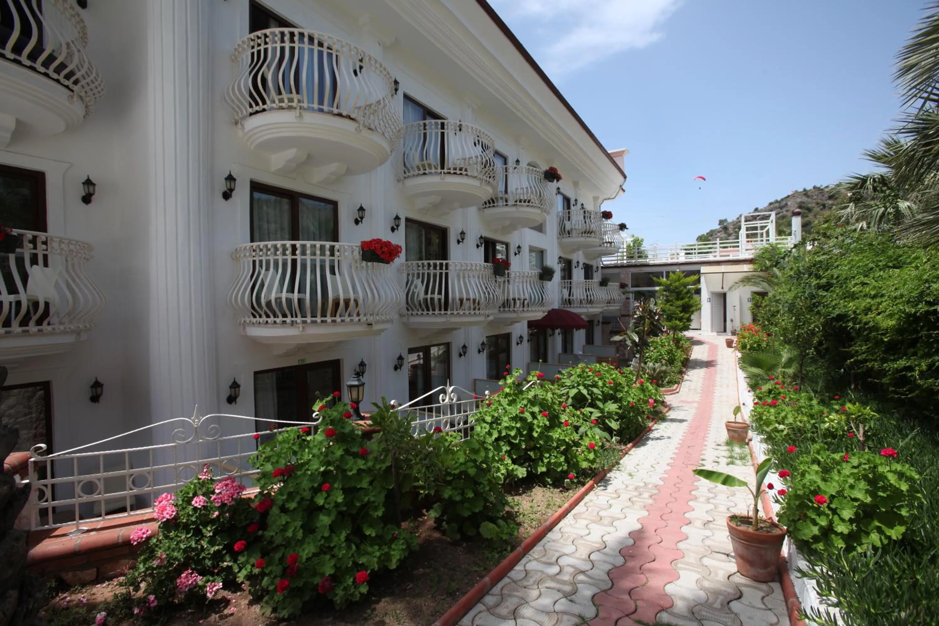 Garden view in S3 Hotels Orange