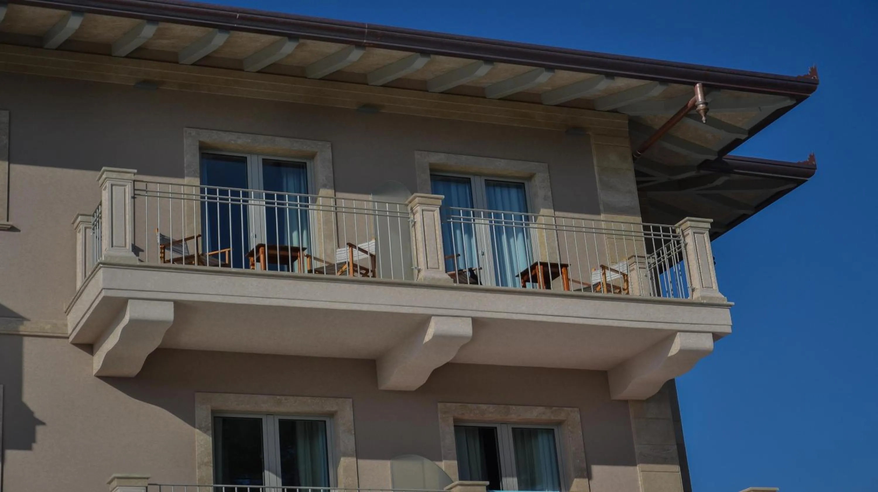 Property building in Hotel Villa Elsa