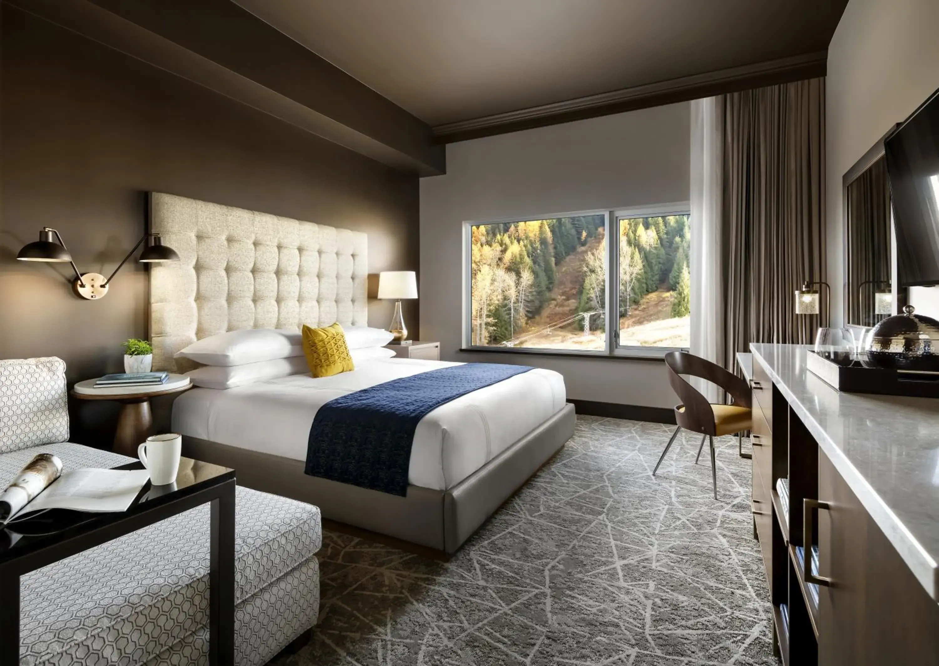 King Room with Mountain View in The Josie Hotel, Autograph Collection King Room with Mountain View in The Josie Hotel, Autograph Collection